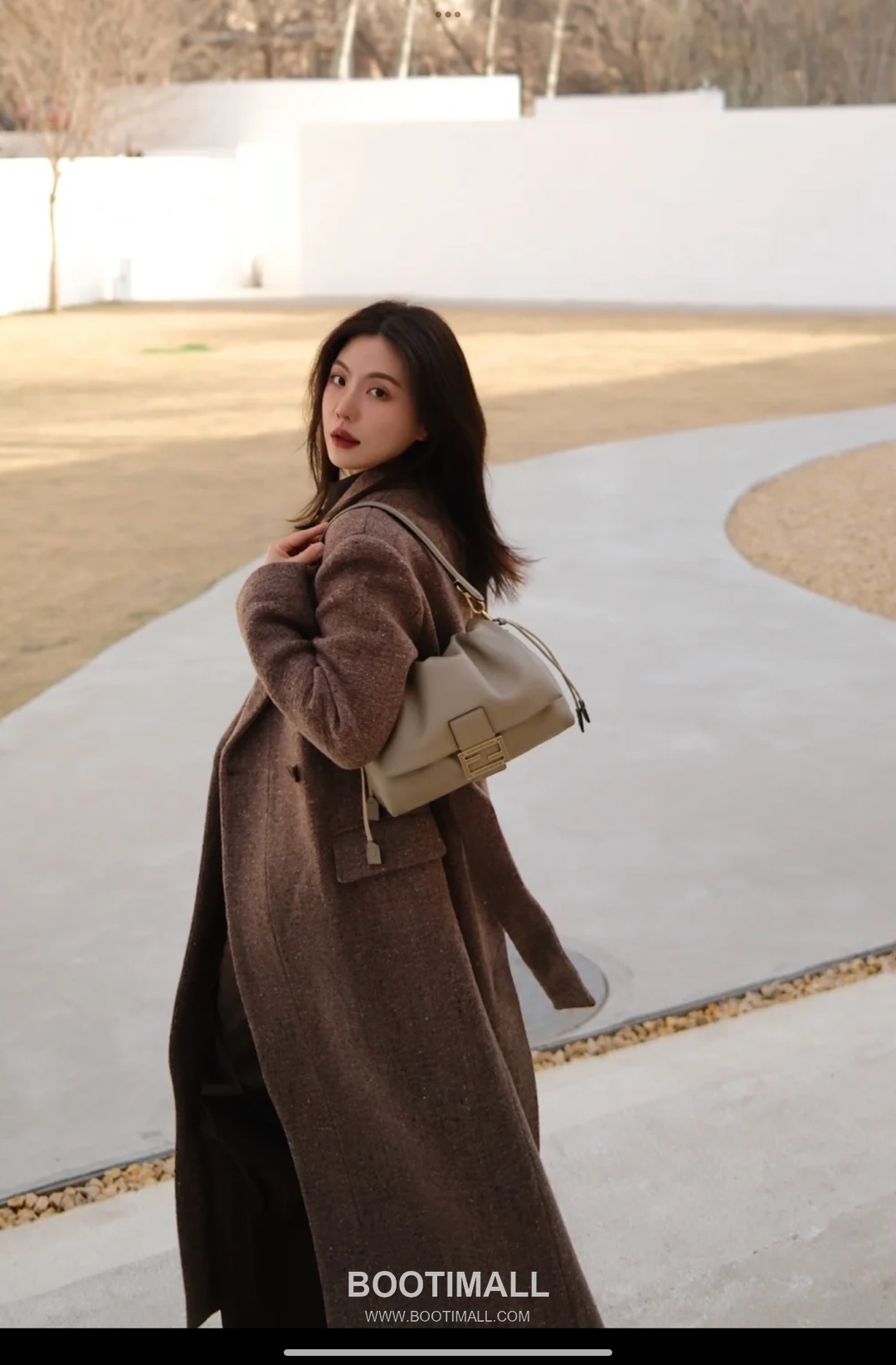 Fendi Mamma Baguette Large Lambskin Green Shoulder Bag 펜디 맘마 바게트 라지 램스킨 그린 숄더백 32cm 16