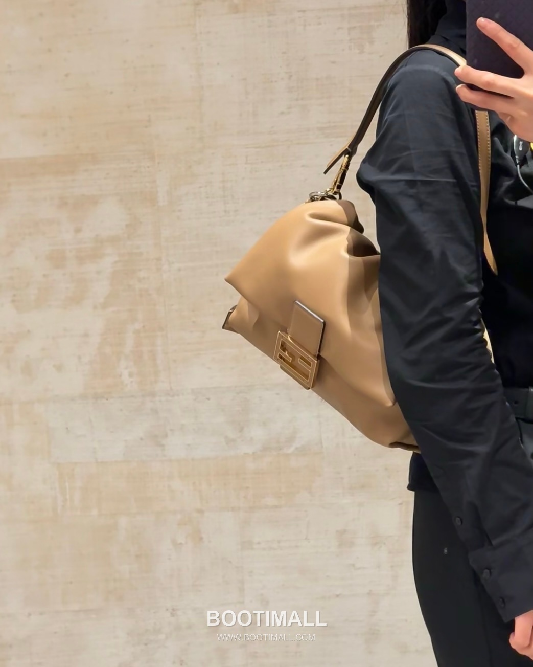 Fendi Mamma Baguette Large Lambskin Green Shoulder Bag 펜디 맘마 바게트 라지 램스킨 그린 숄더백 32cm 19