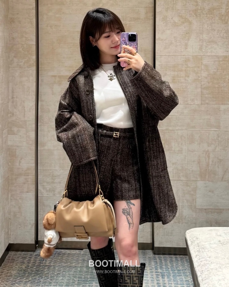 Fendi Mamma Baguette Large Lambskin Green Shoulder Bag 펜디 맘마 바게트 라지 램스킨 그린 숄더백 32cm 21