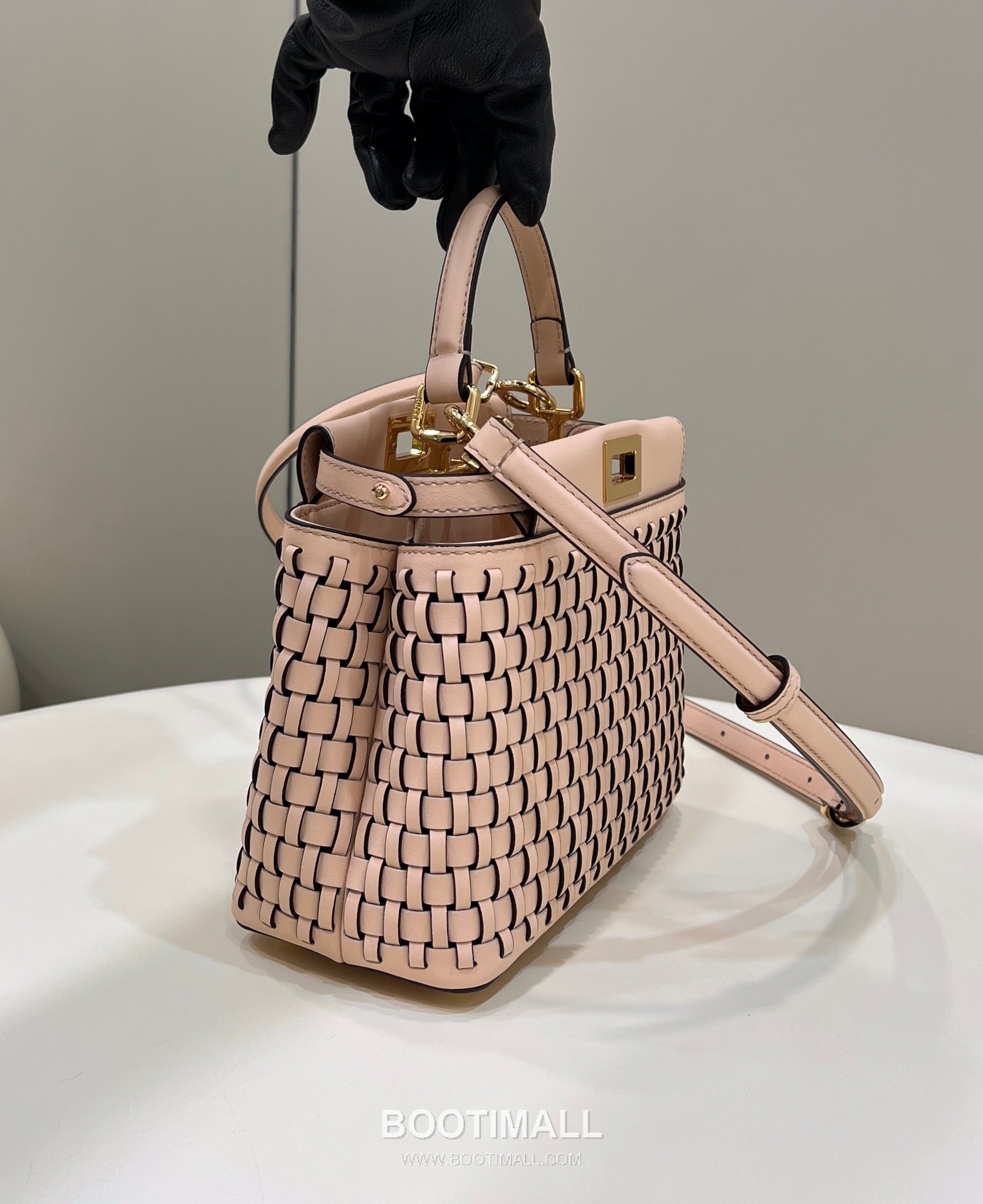 Fendi Peekaboo Woven Lambskin Top Handle Bag 펜디 피카부 위빙 램스킨 탑핸들백 24cm 7