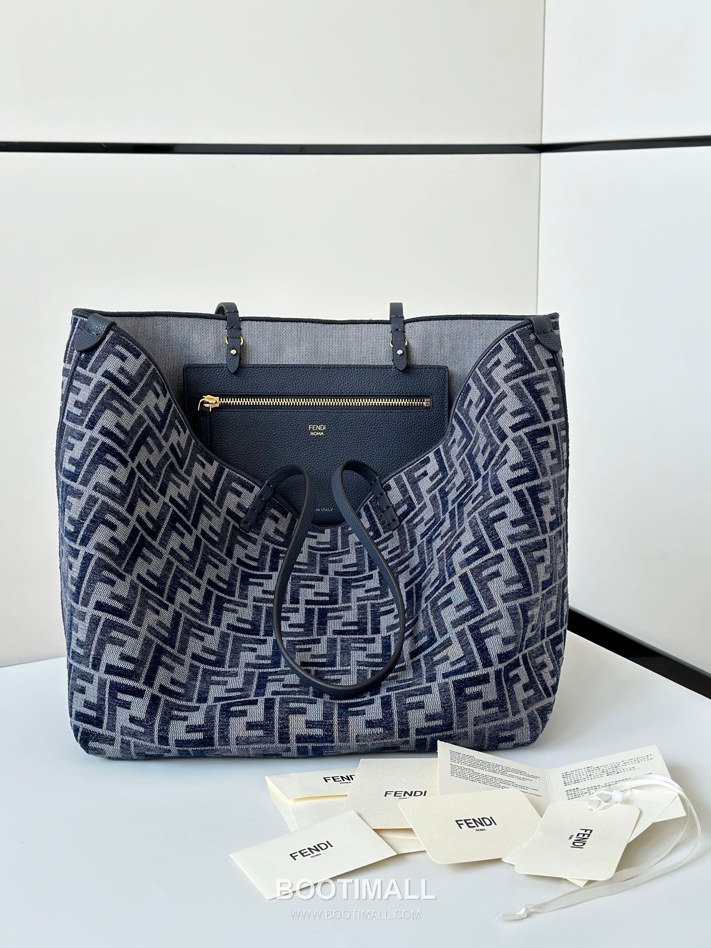 Fendi Roll Reversible FF Denim Blue Tote Bag 펜디 롤 리버서블 FF 데님 블루 토트백 35cm 6