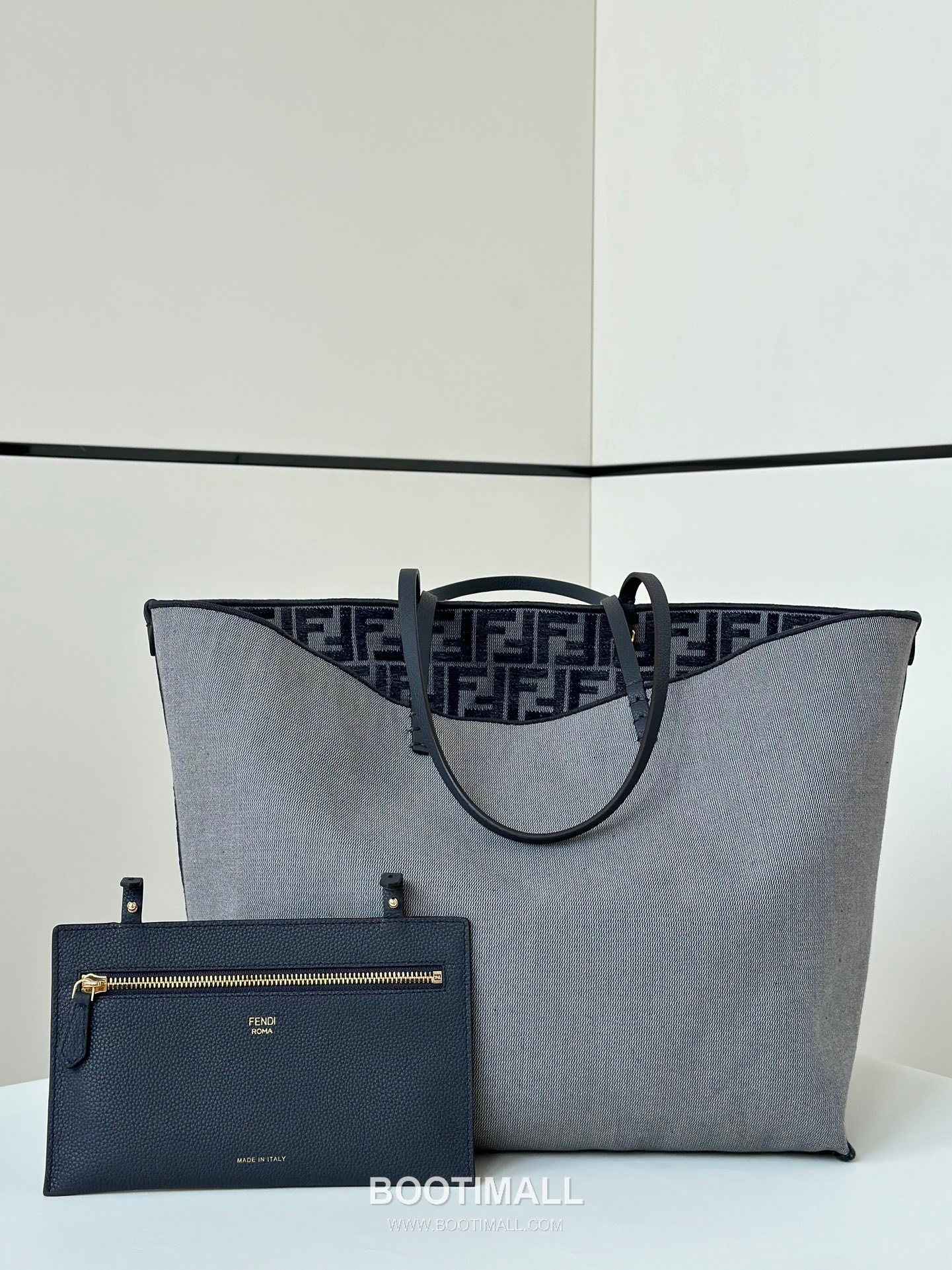 Fendi Roll Reversible FF Denim Blue Tote Bag 펜디 롤 리버서블 FF 데님 블루 토트백 35cm 8