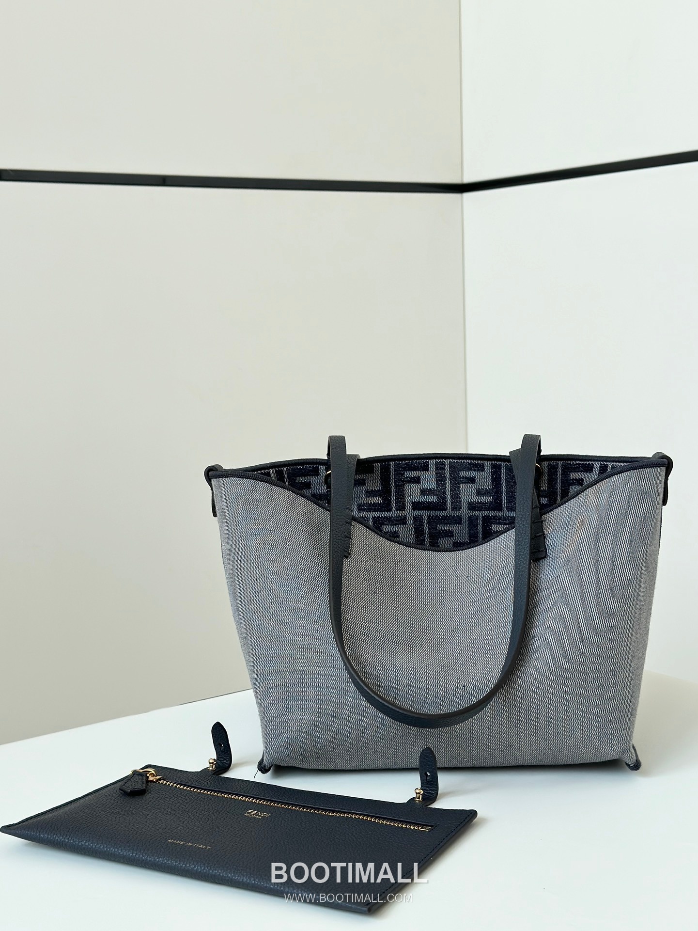 Fendi Roll Reversible FF Denim Blue Tote Bag 펜디 롤 리버서블 FF 데님 블루 토트백 24cm 6