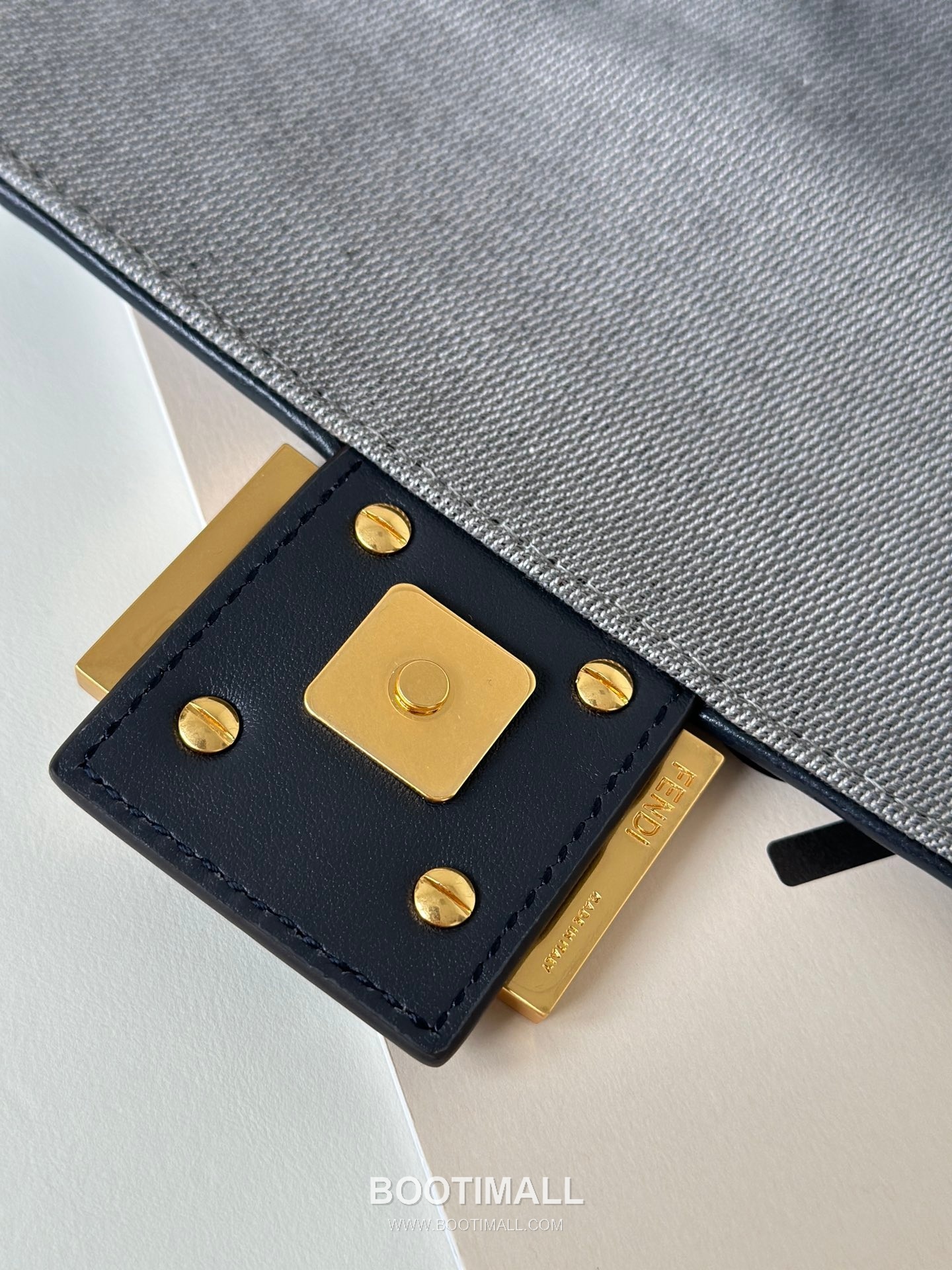 Fendi Baguette FF Gradient Chenille Navy Shoulder Bag 펜디 바게트 FF 그라데이션 셔닐 네이비 숄더백 20cm 16