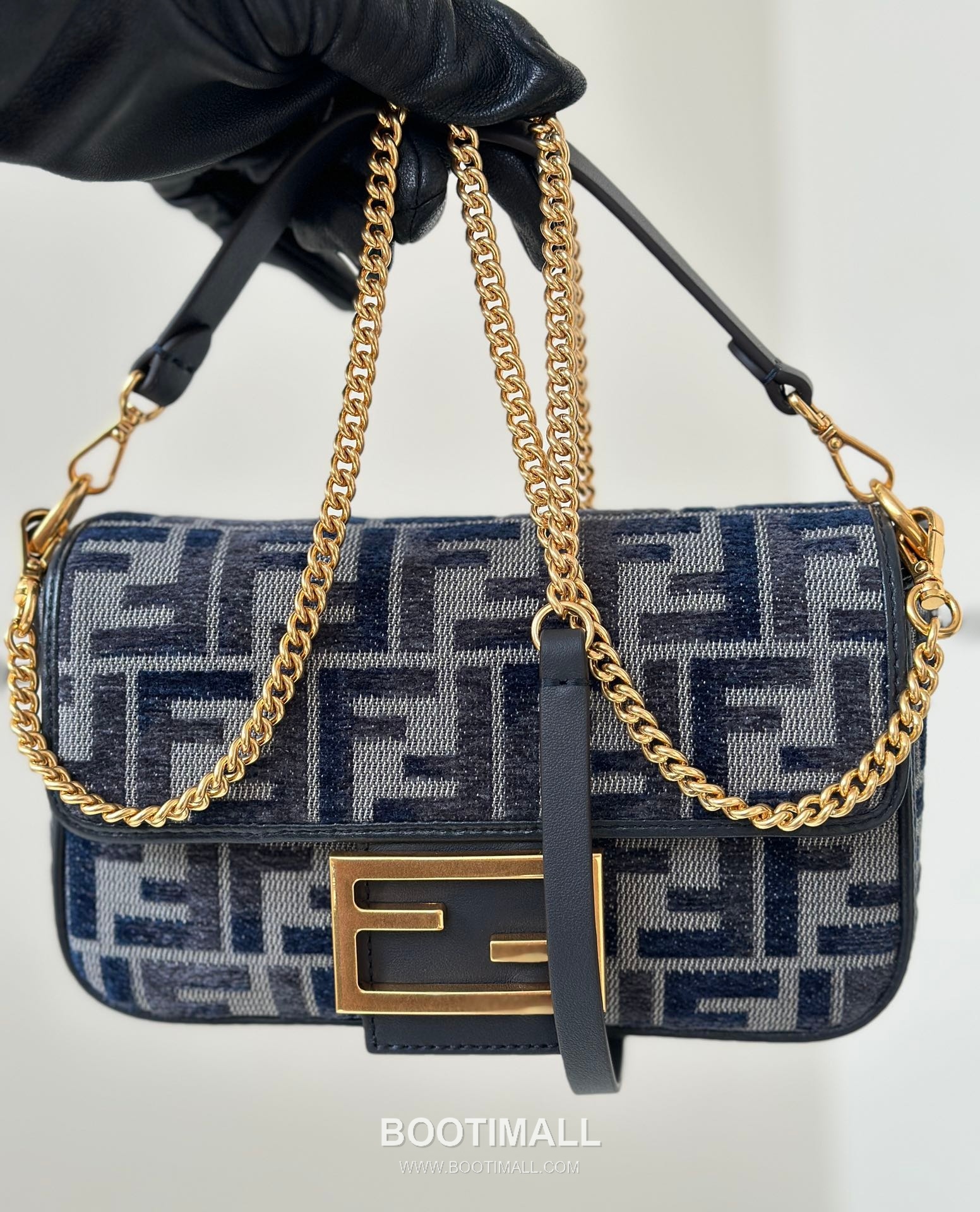Fendi Baguette FF Gradient Chenille Navy Shoulder Bag 펜디 바게트 FF 그라데이션 셔닐 네이비 숄더백 20cm 19