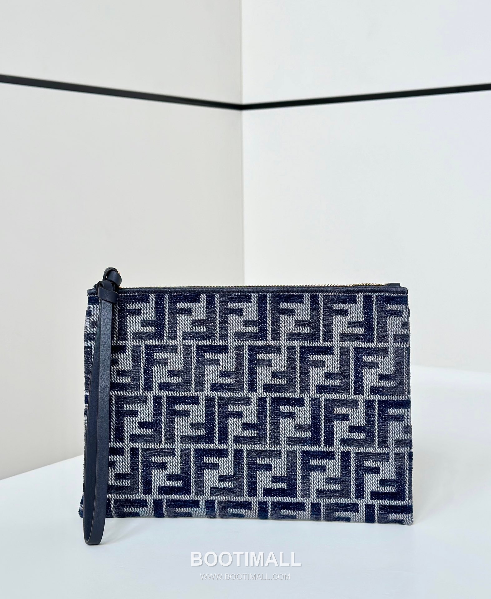 Fendi FF Gradient Calfskin Zip Clutch Bag 펜디 FF 그라데이션 송아지가죽 집 클러치백 25cm 10