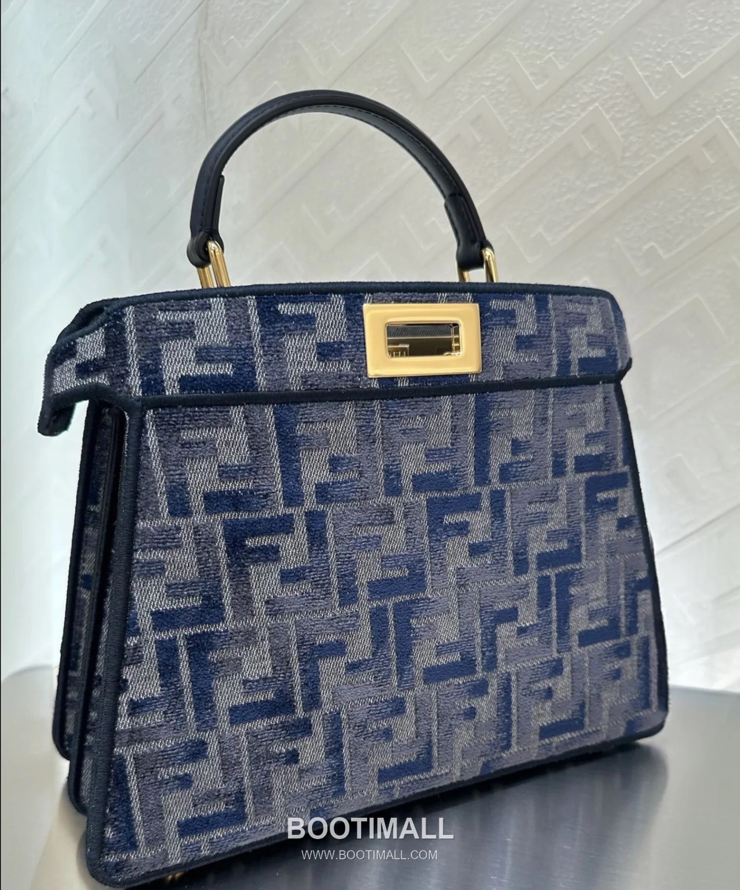 Fendi Peekaboo FF Gradient Calfskin Top Handle Bag 펜디 피카부 FF 그라데이션 송아지가죽 탑핸들백 27cm 16