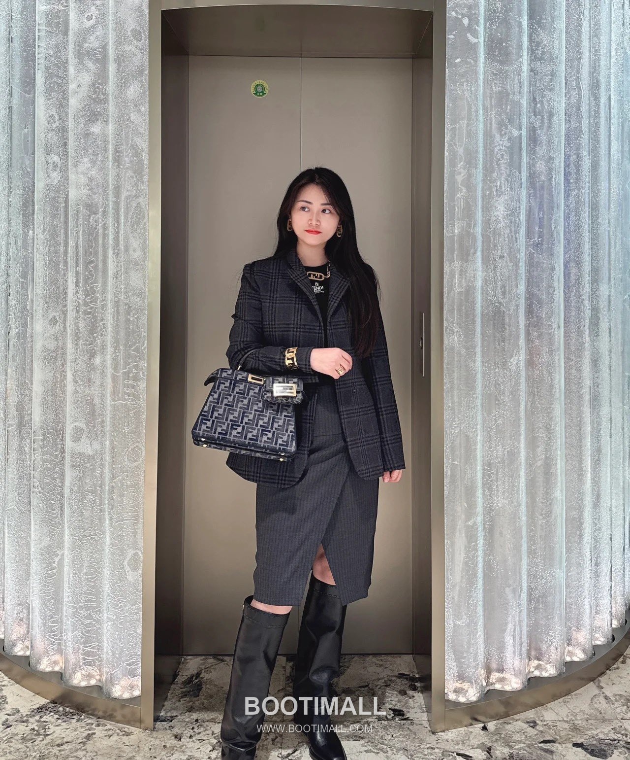 Fendi Peekaboo FF Gradient Calfskin Top Handle Bag 펜디 피카부 FF 그라데이션 송아지가죽 탑핸들백 27cm 19