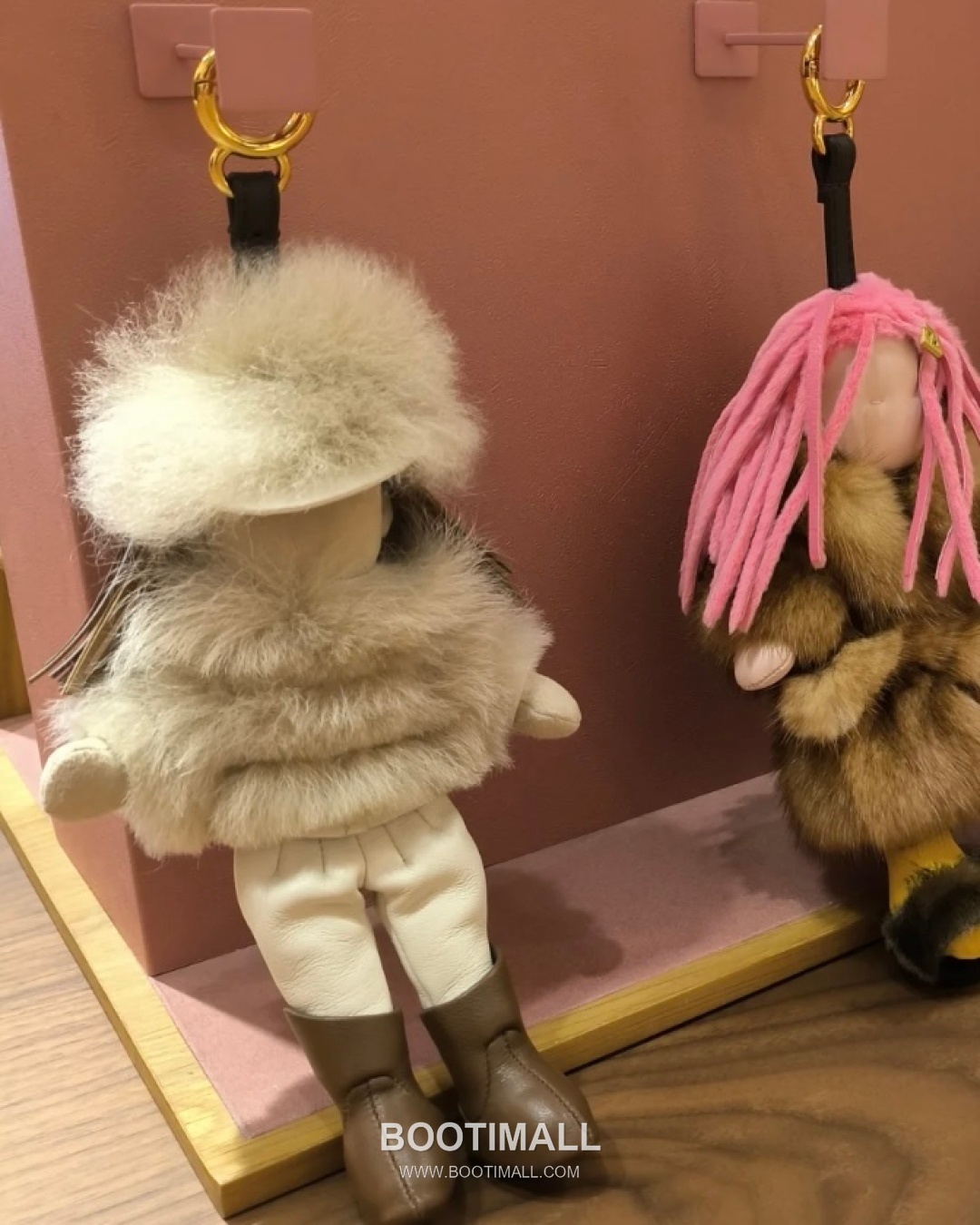 Fendi Silvia Doll Charm Mink Fur Black Bag 펜디 실비아 인형 참 밍크 퍼 블랙 백 18cm 4