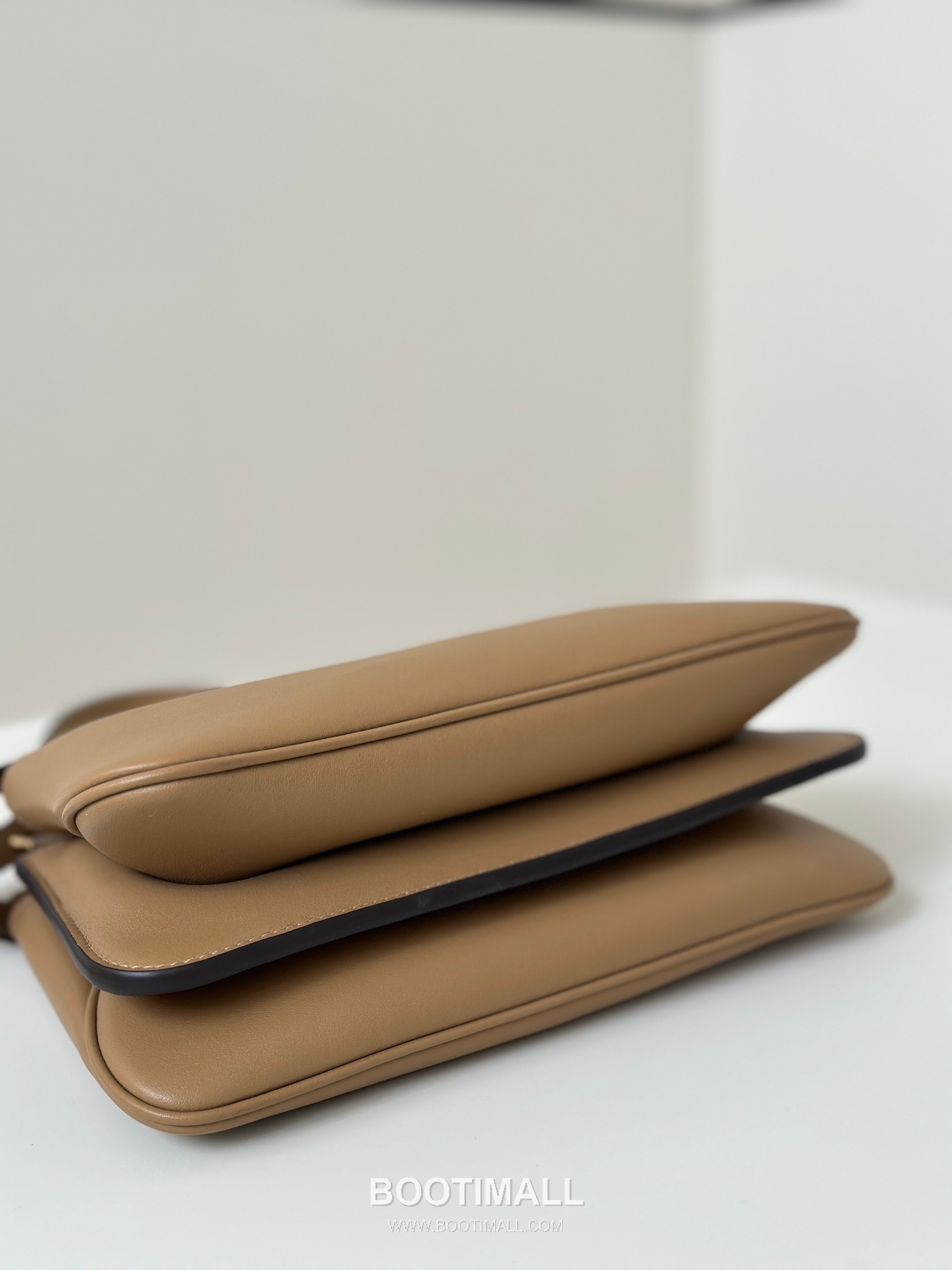 Fendi Peekaboo Small Calfskin Top Handle Bag 펜디 피카부 스몰 카프스킨 탑핸들백 29cm 8