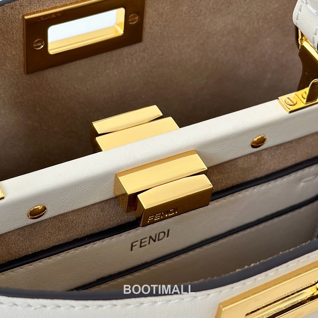 Fendi Peekaboo Small Calfskin Top Handle Bag 펜디 피카부 스몰 카프스킨 탑핸들백 29cm 12