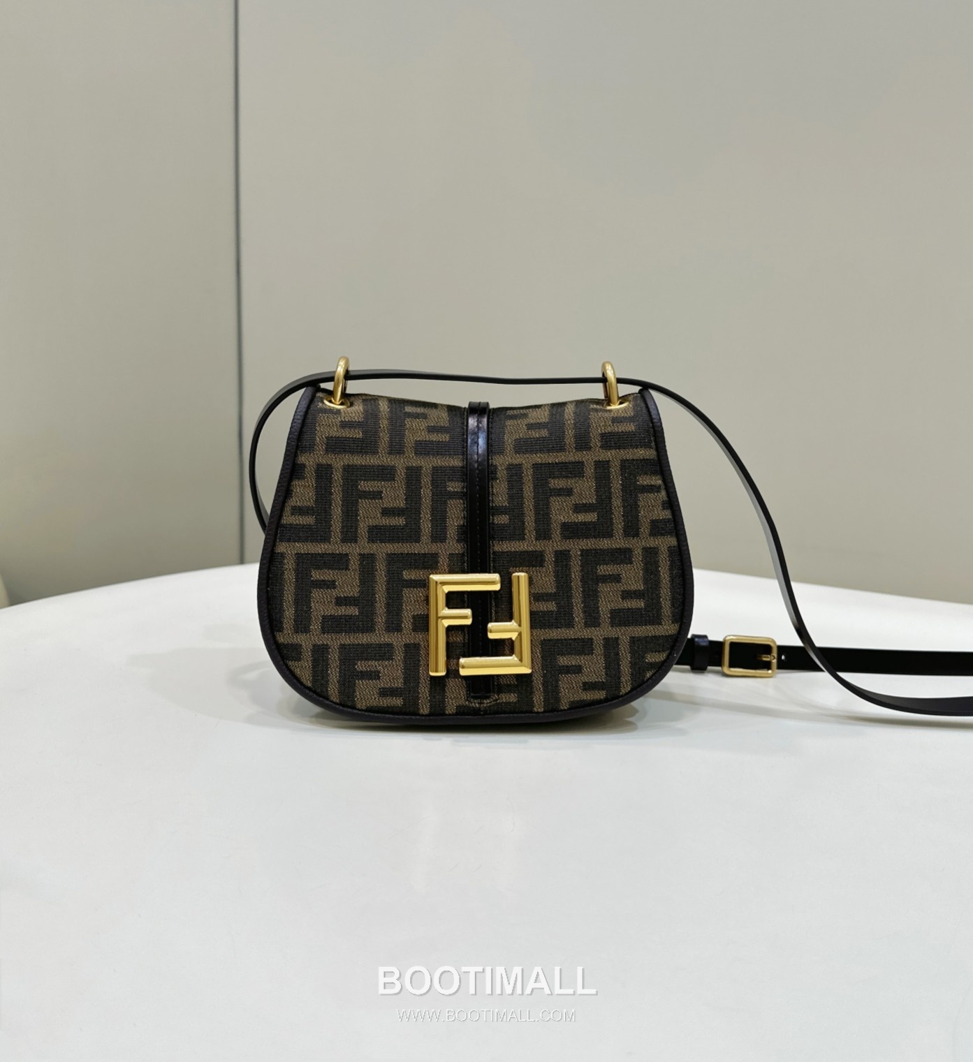 Fendi C’mon FF Canvas Small Flap Shoulder Bag 펜디 컴온 FF 캔버스 스몰 플랩 숄더백 21cm 7