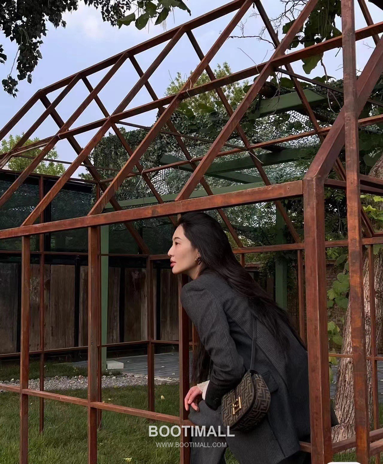 Fendi C’mon FF Canvas Small Flap Shoulder Bag 펜디 컴온 FF 캔버스 스몰 플랩 숄더백 21cm 16