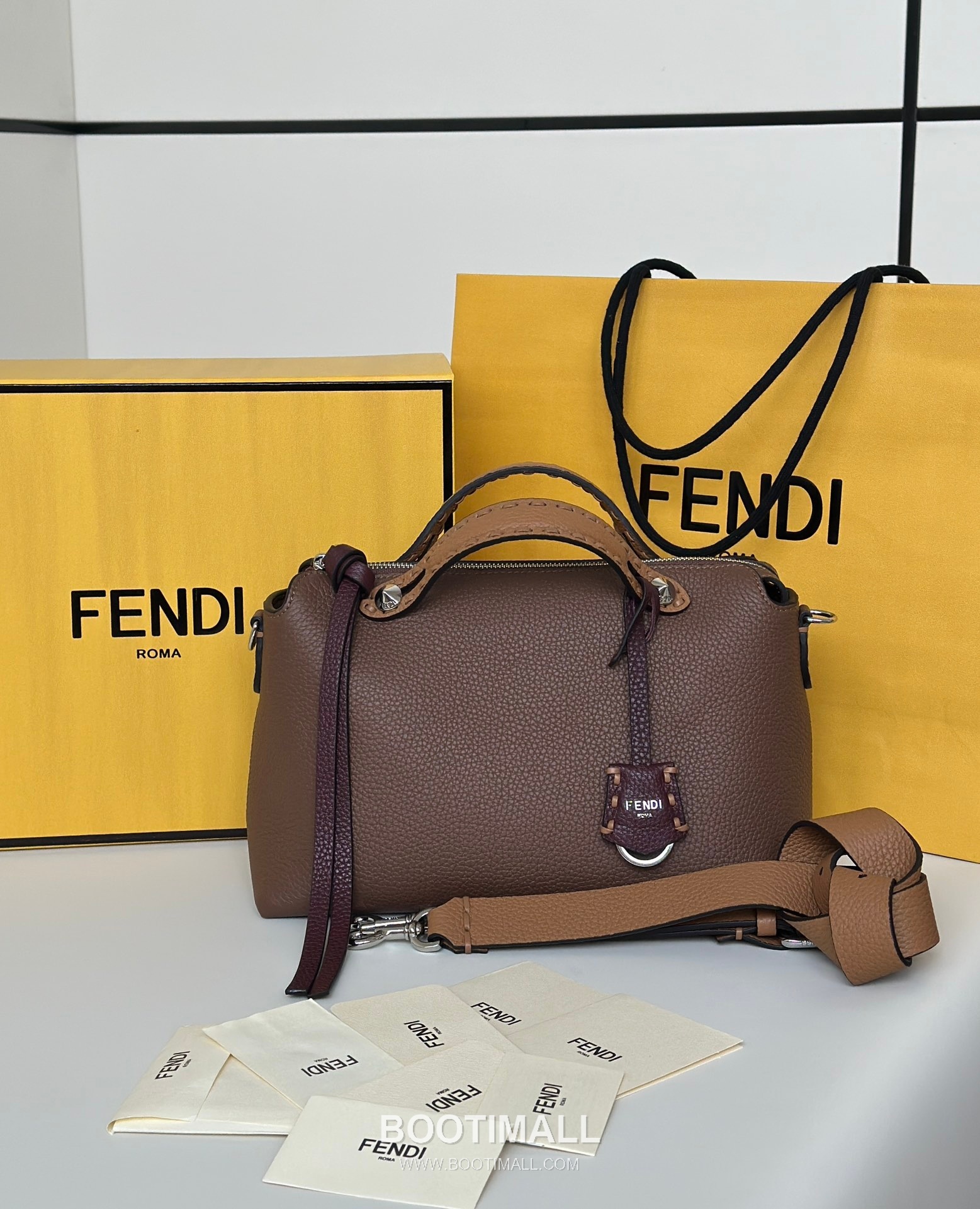 Fendi By The Way Selleria Calfskin Multicolor Top Handle Bag 펜디 바이 더 웨이 셀레리아 카프스킨 멀티컬러 탑핸들백 29cm 10