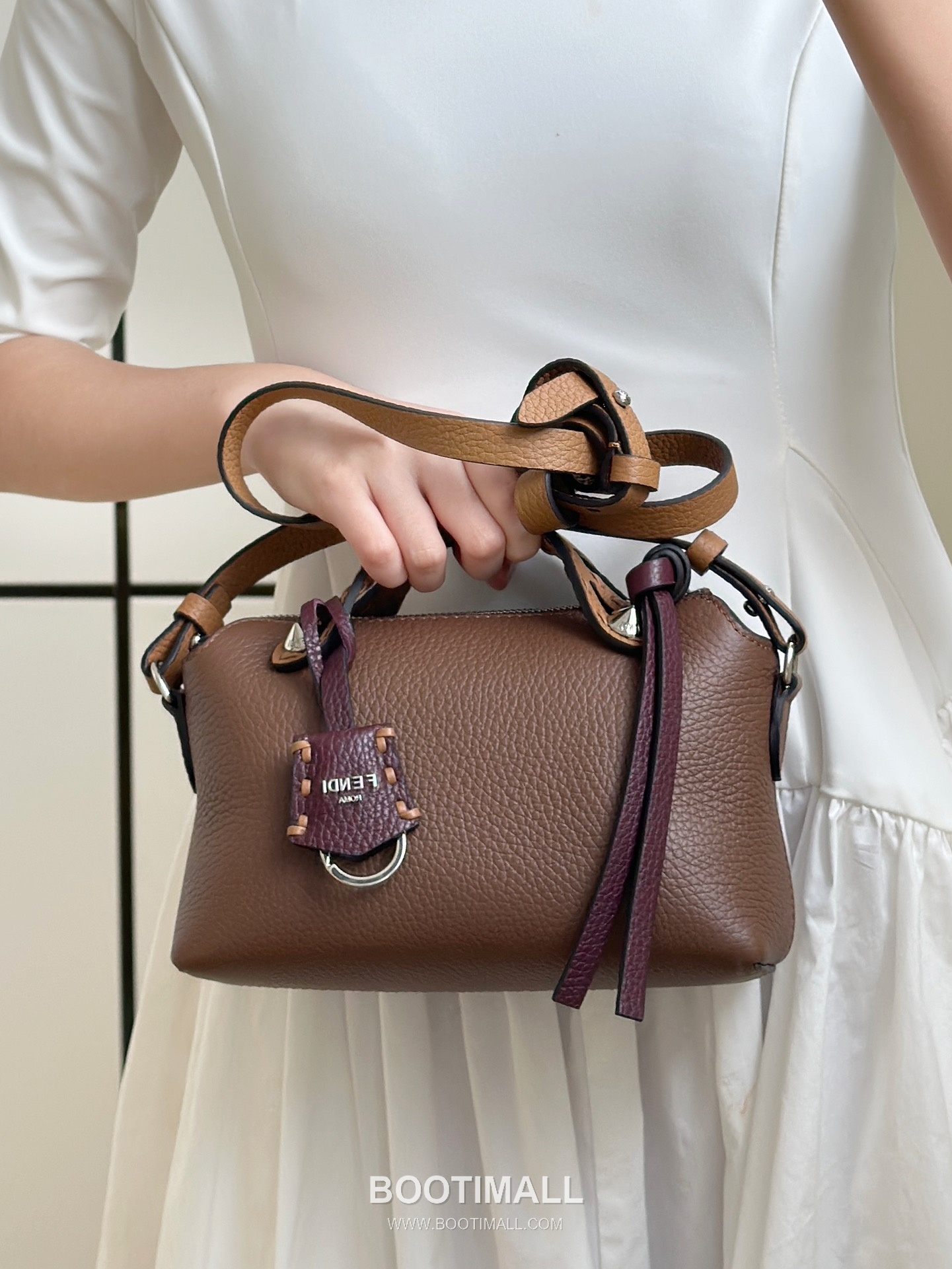 Fendi By The Way Selleria Calfskin Multicolor Top Handle Bag 펜디 바이 더 웨이 셀레리아 카프스킨 멀티컬러 탑핸들백 20cm 5