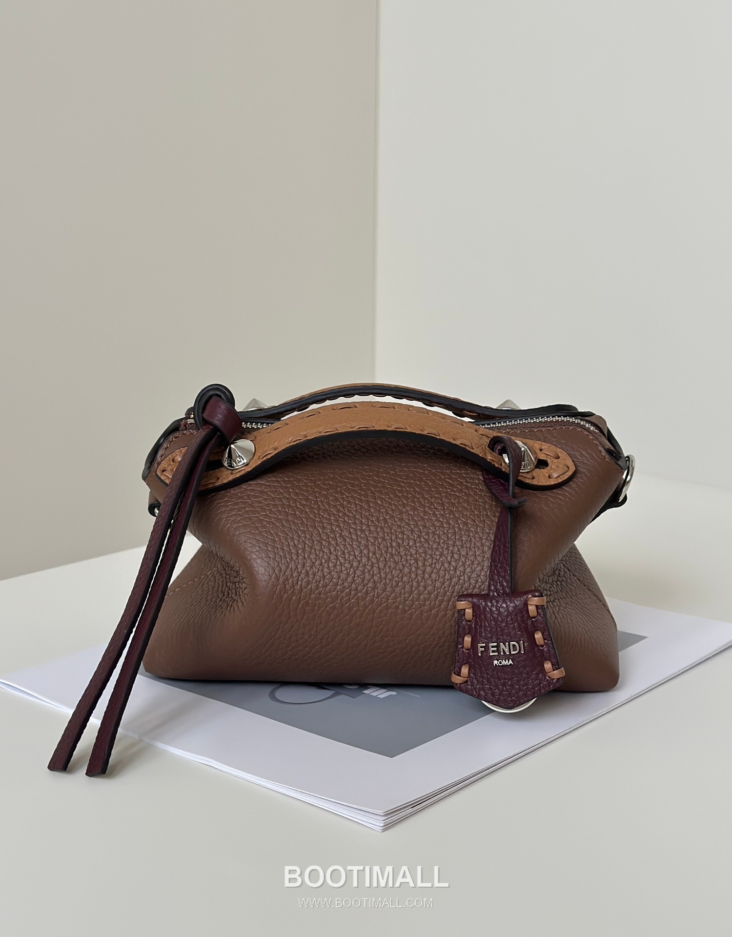 Fendi By The Way Selleria Calfskin Multicolor Top Handle Bag 펜디 바이 더 웨이 셀레리아 카프스킨 멀티컬러 탑핸들백 20cm 7