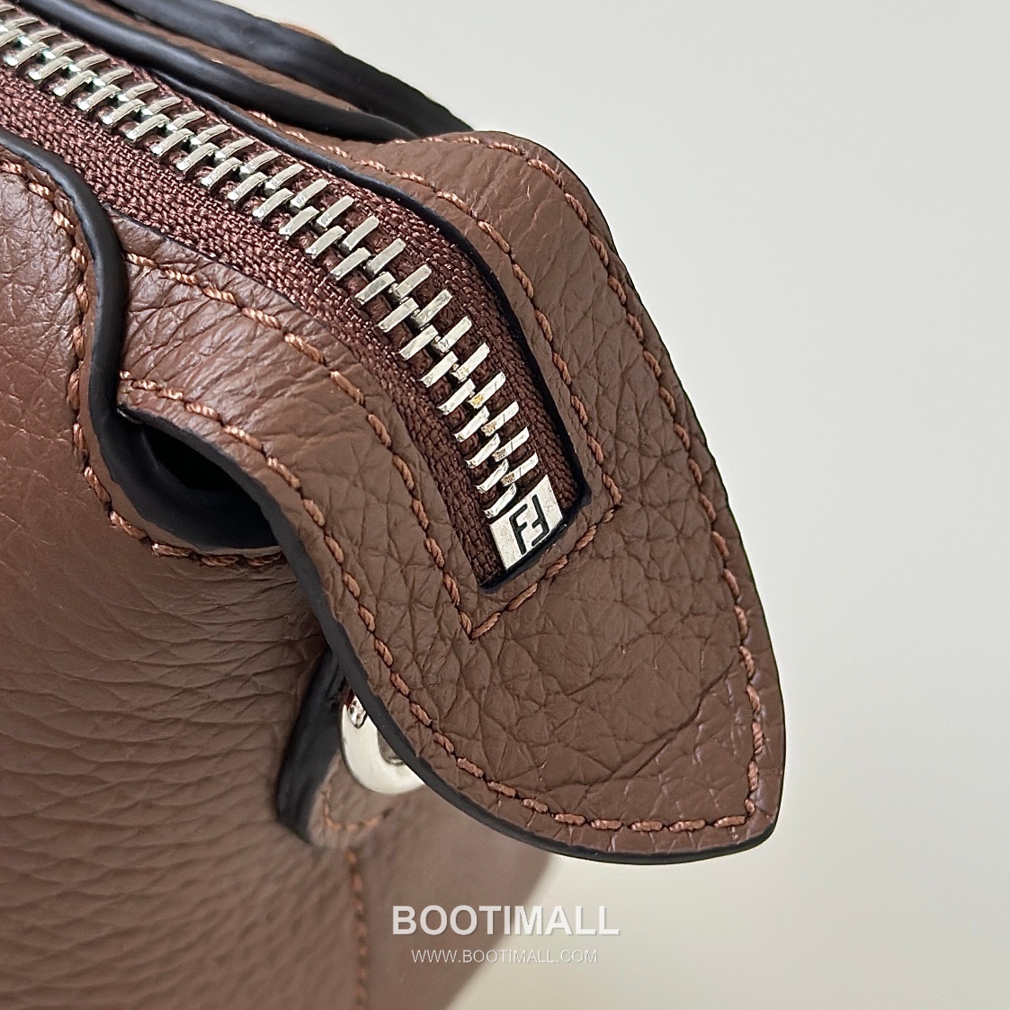 Fendi By The Way Selleria Calfskin Multicolor Top Handle Bag 펜디 바이 더 웨이 셀레리아 카프스킨 멀티컬러 탑핸들백 20cm 12