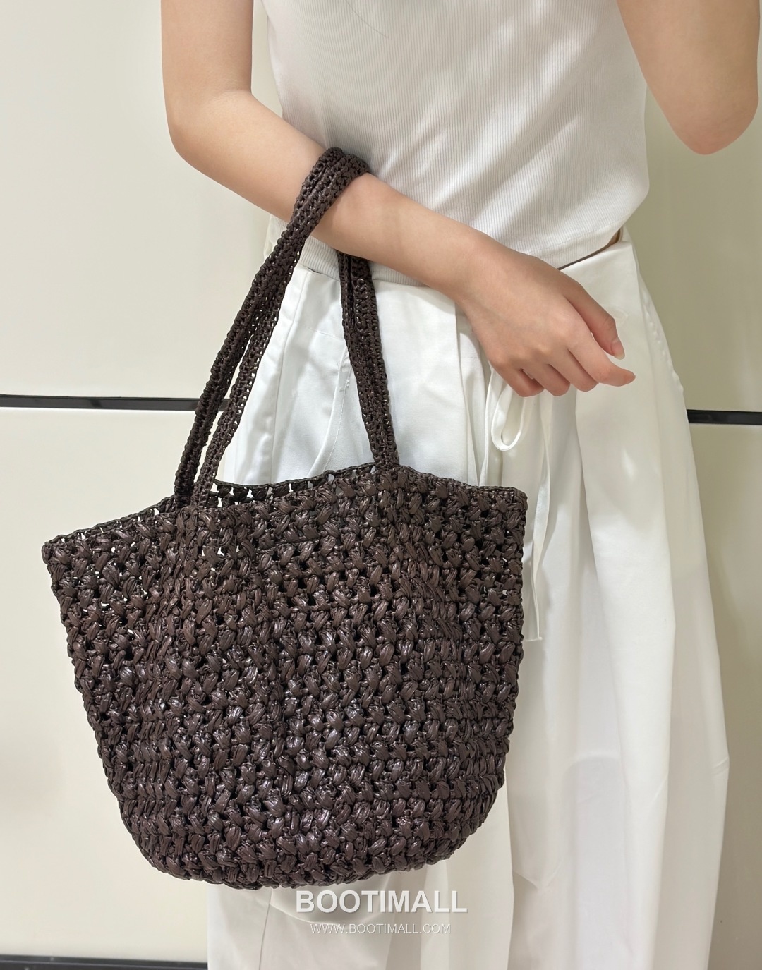 The Row Estelle Raffia Basket Natural Beige Tote Bag 마고 에스텔 라피아 바스켓 천연 베이지 토트백 27.5cm 2