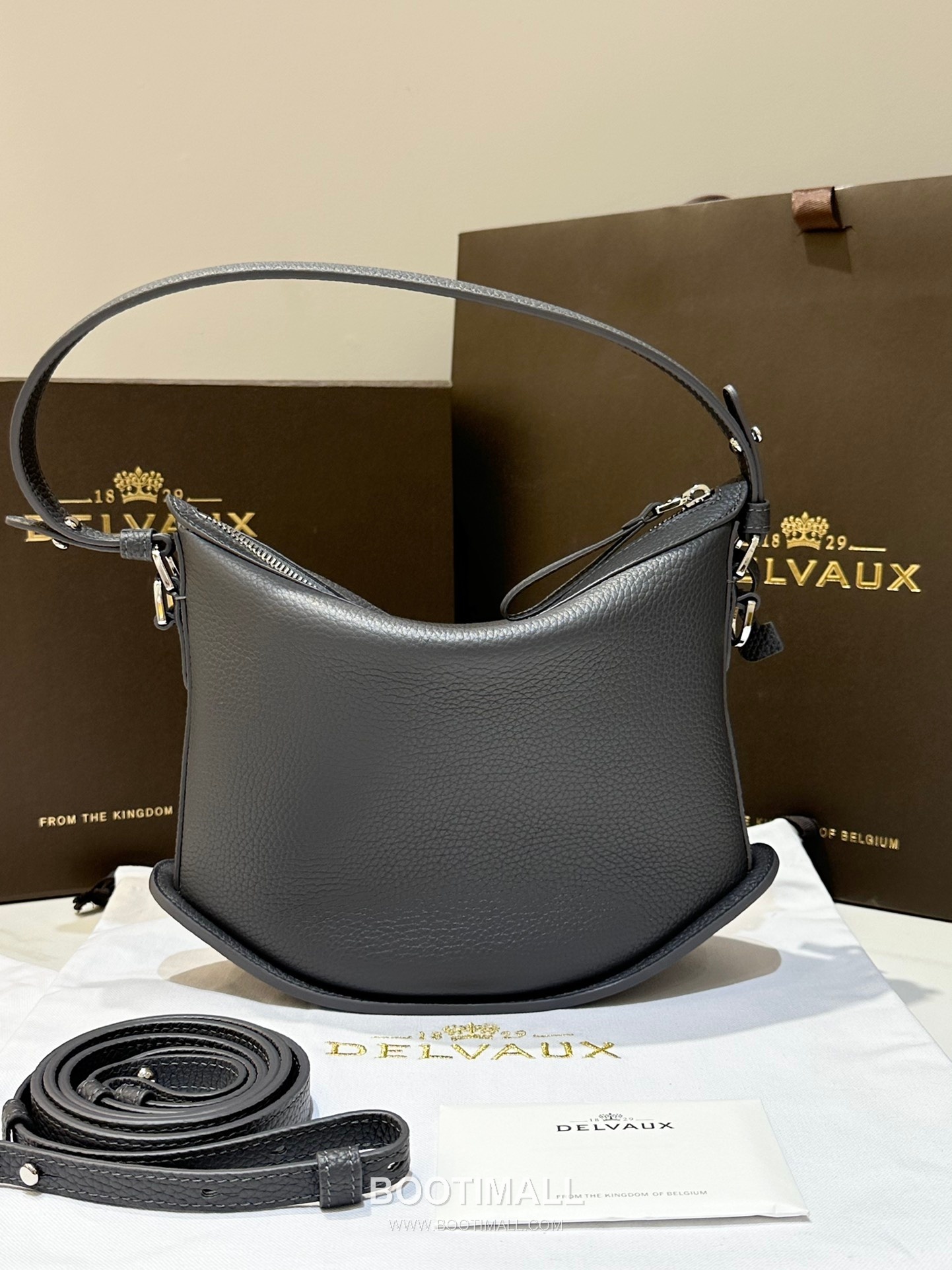 Delvaux Pin Swing Taurillon Soft Calfskin 델보 핀 스윙 토리옹소프트 토트백 29cm 2