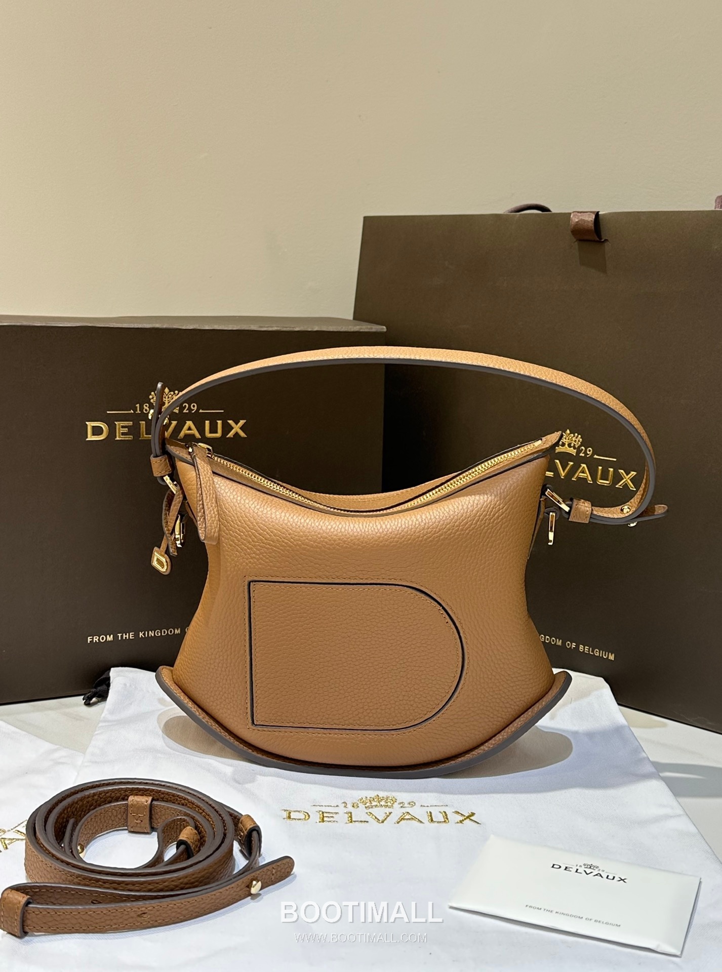 Delvaux Pin Swing Taurillon Soft Calfskin 델보 핀 스윙 토리옹소프트 토트백 29cm 5