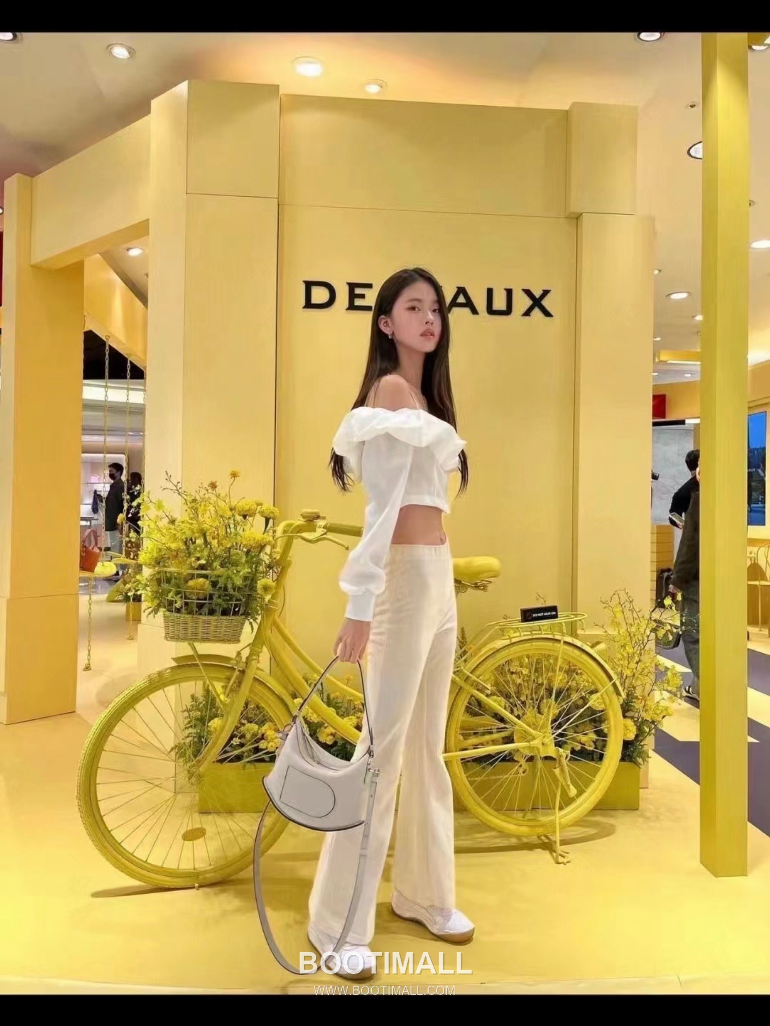 Delvaux Pin Swing Taurillon Soft Calfskin 델보 핀 스윙 토리옹소프트 토트백 29cm 1