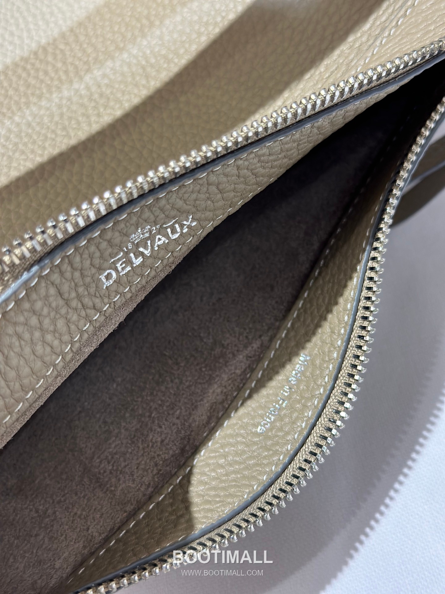 Delvaux Pin Swing Taurillon Soft Calfskin 델보 핀 스윙 토리옹소프트 토트백 29cm 12