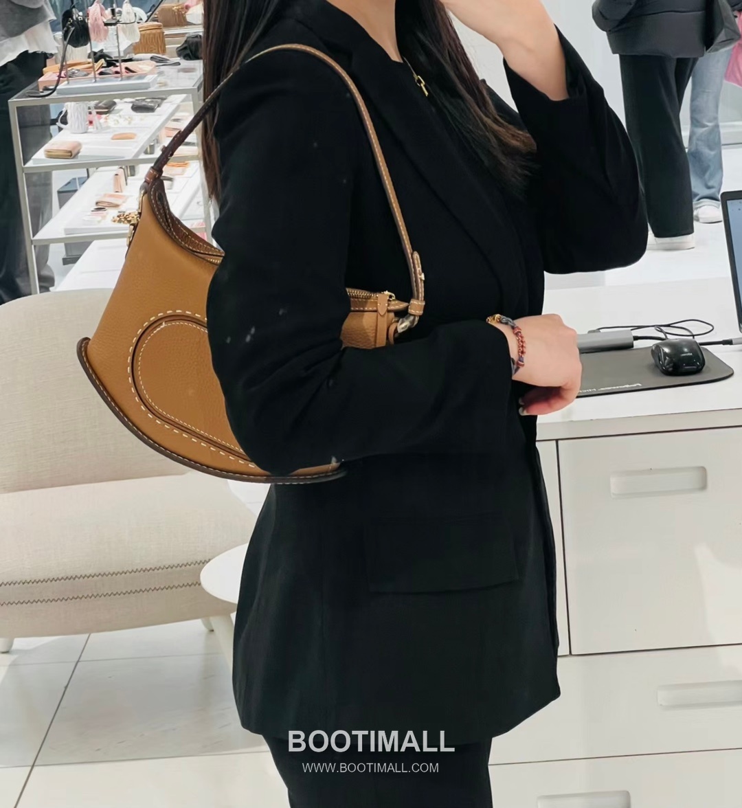 Delvaux Pin Swing Taurillon Soft Calfskin 델보 핀 스윙 토리옹소프트 토트백 29cm 4