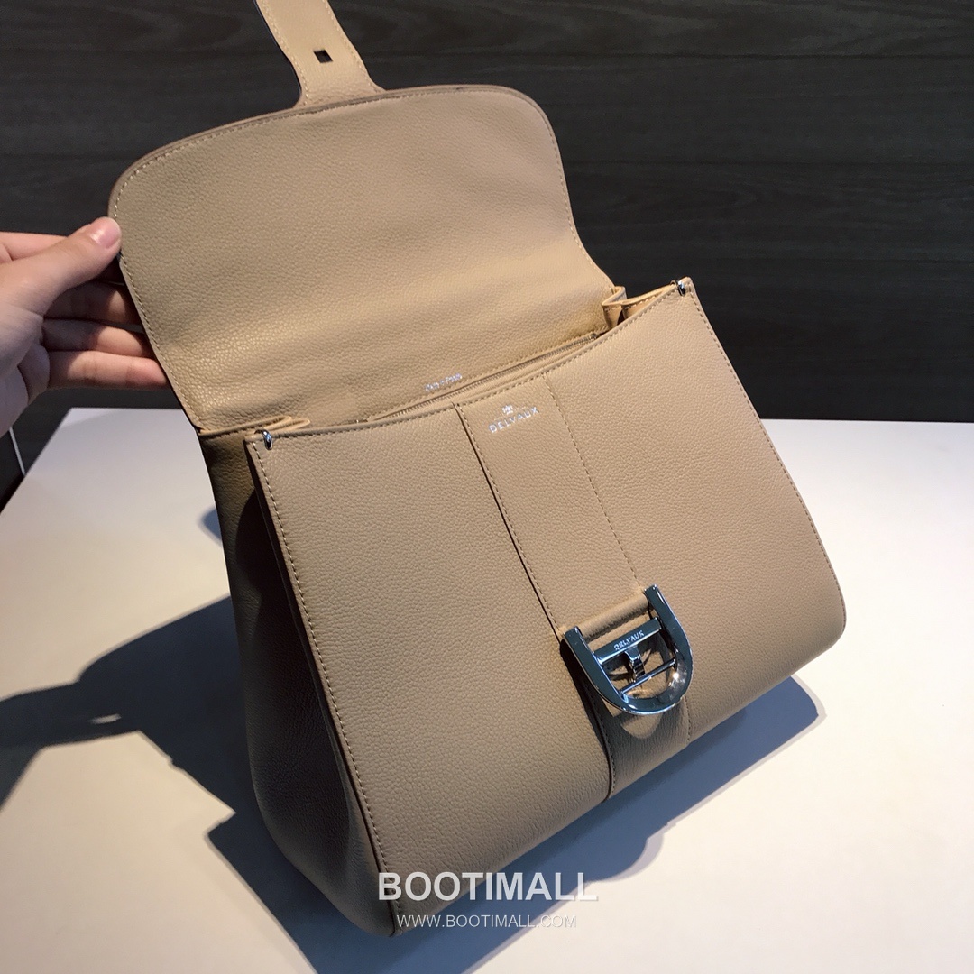 Delvaux Brillant Togo Leather 델보 브리앙 토고 레더 토트 숄더백 28cm 6