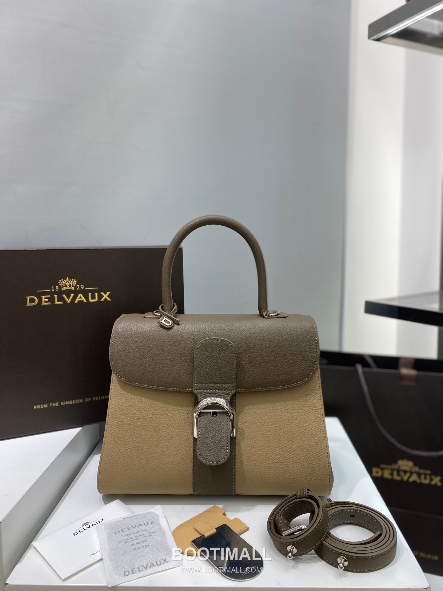 Delvaux Brillant Togo Leather 델보 브리앙 토고 레더 토트 숄더백 28cm 1