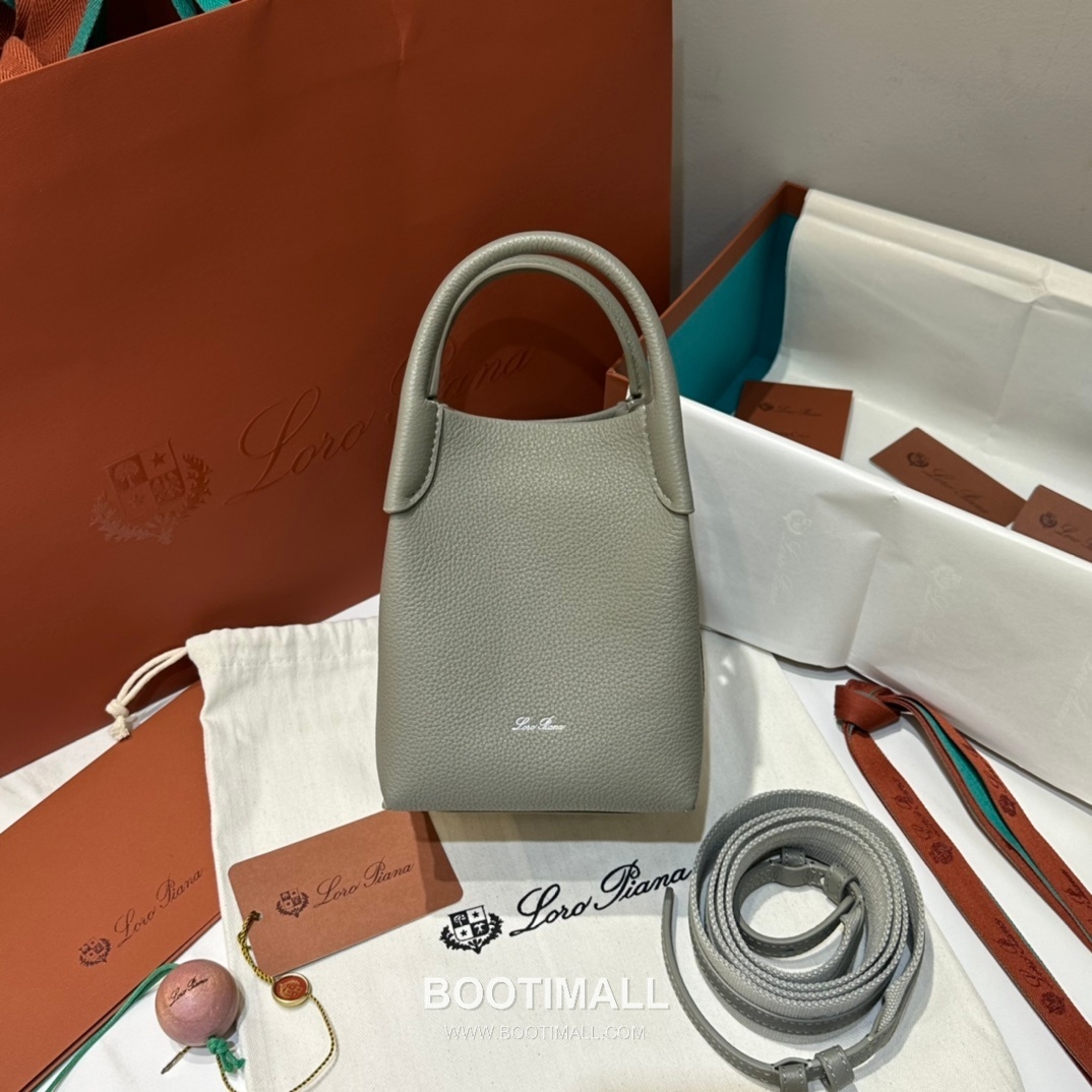 Loro Piana Bucket Calfskin Milk Tea Beige Bag 로로피아나 버킷 카프스킨 밀크티베이지 16cm 5