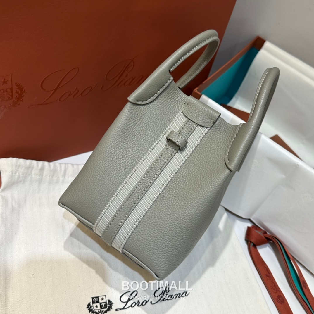 Loro Piana Bucket Calfskin Milk Tea Beige Bag 로로피아나 버킷 카프스킨 밀크티베이지 16cm 7