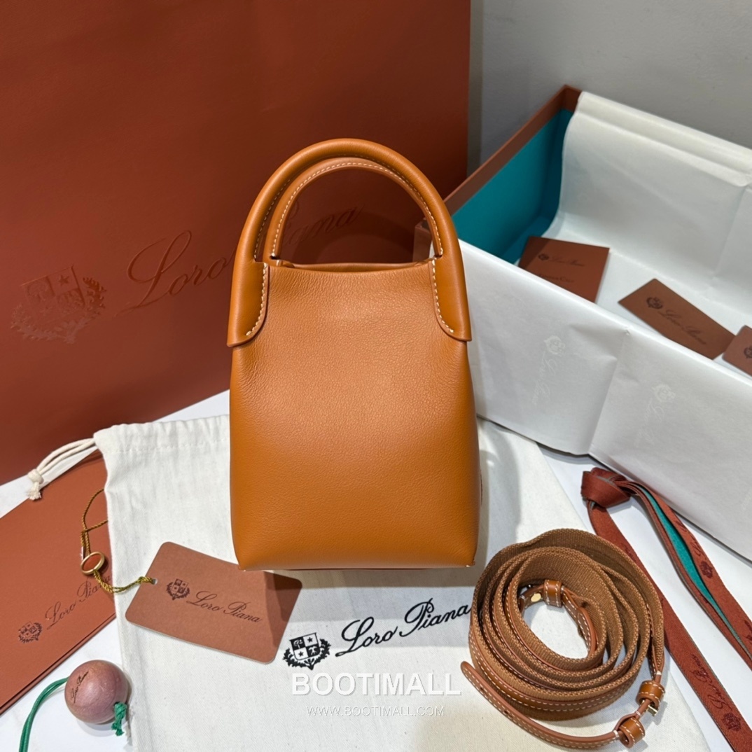 Loro Piana Classic Bucket Calfskin Warm Brown Bag 로로피아나 클래식 버킷 카프스킨 웜브라운 16cm 6