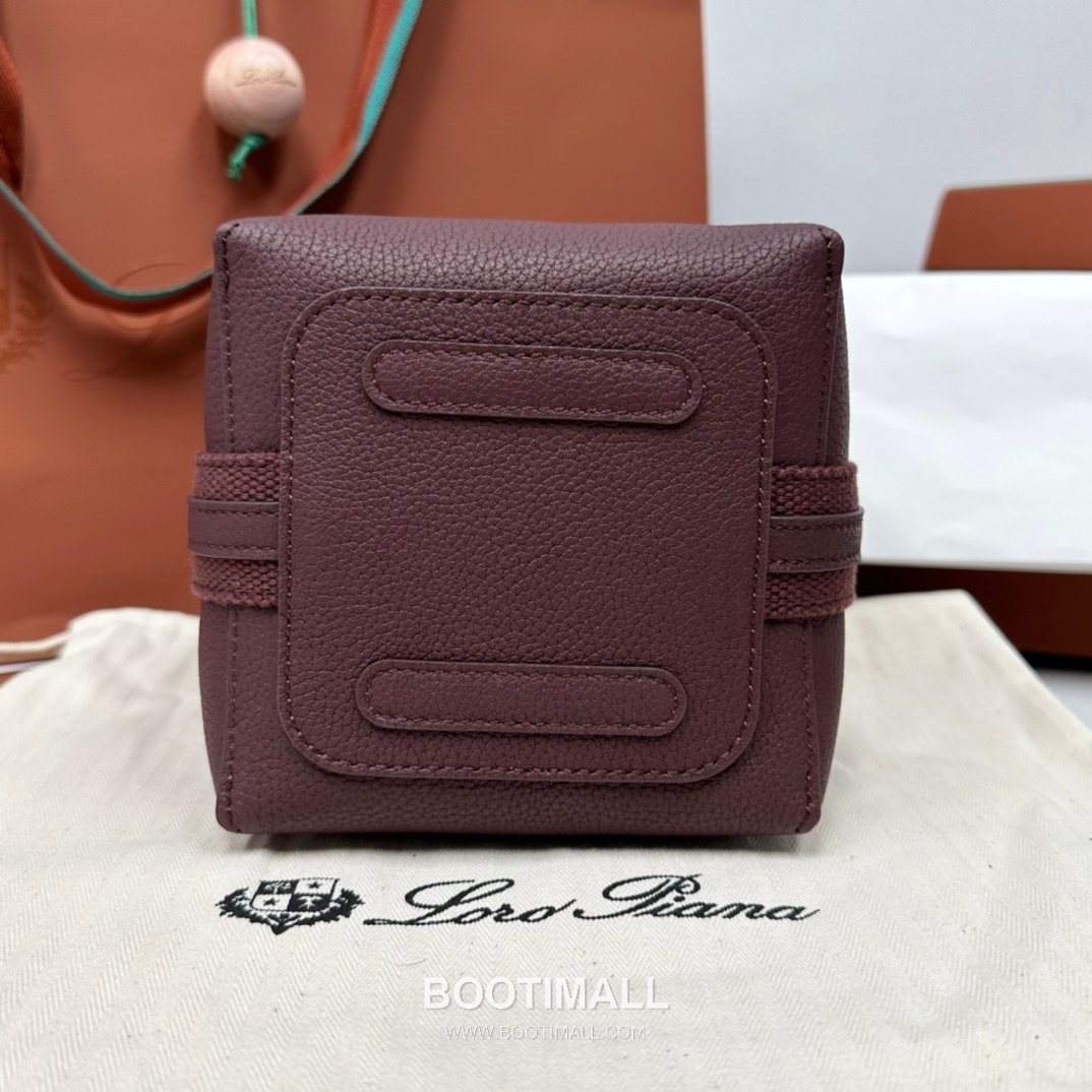 Loro Piana Micro Bale Bag Calfskin 로로피아나 마이크로 베일 카프스킨 버킷백 17cm 5