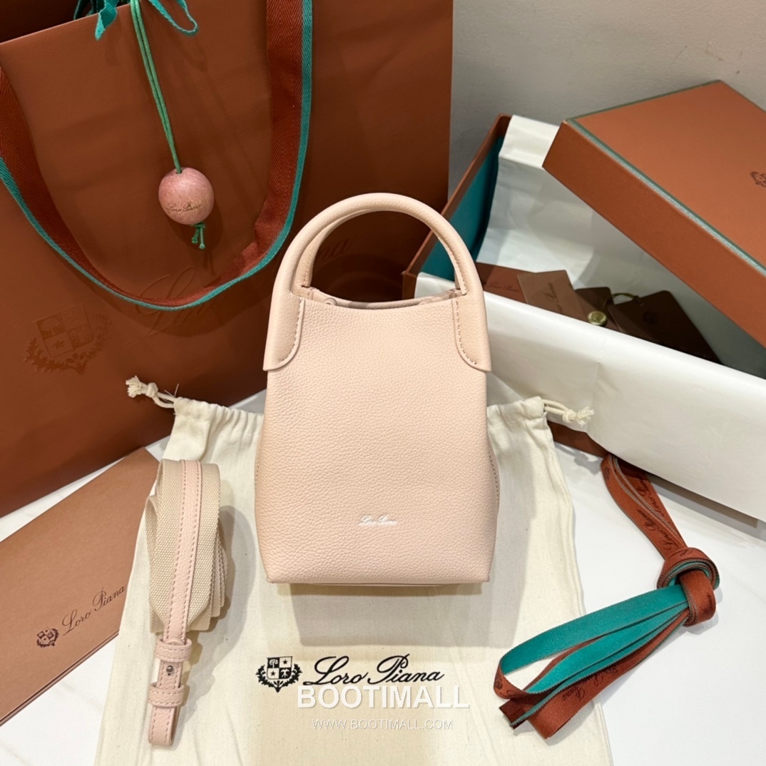 Loro Piana Pian Calfskin Pink Bucket Bag 로로피아나 Pian 카프스킨 핑크 버킷백 7