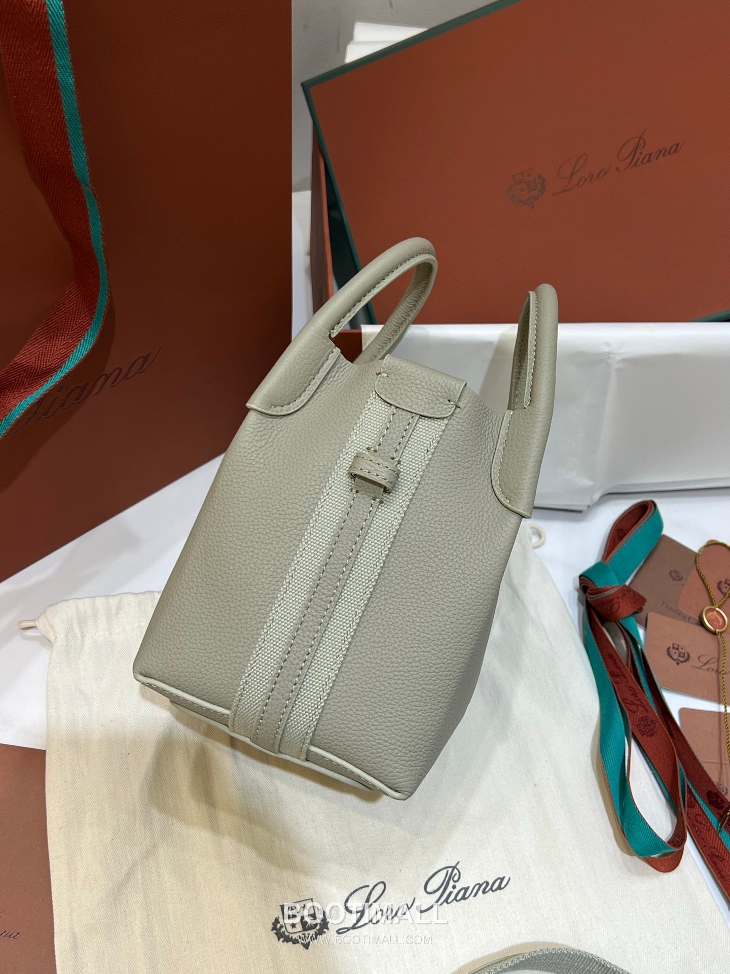 Loro Piana Pian Calfskin Green Bucket Bag 로로피아나 Pian 카프스킨 그린 버킷백 12