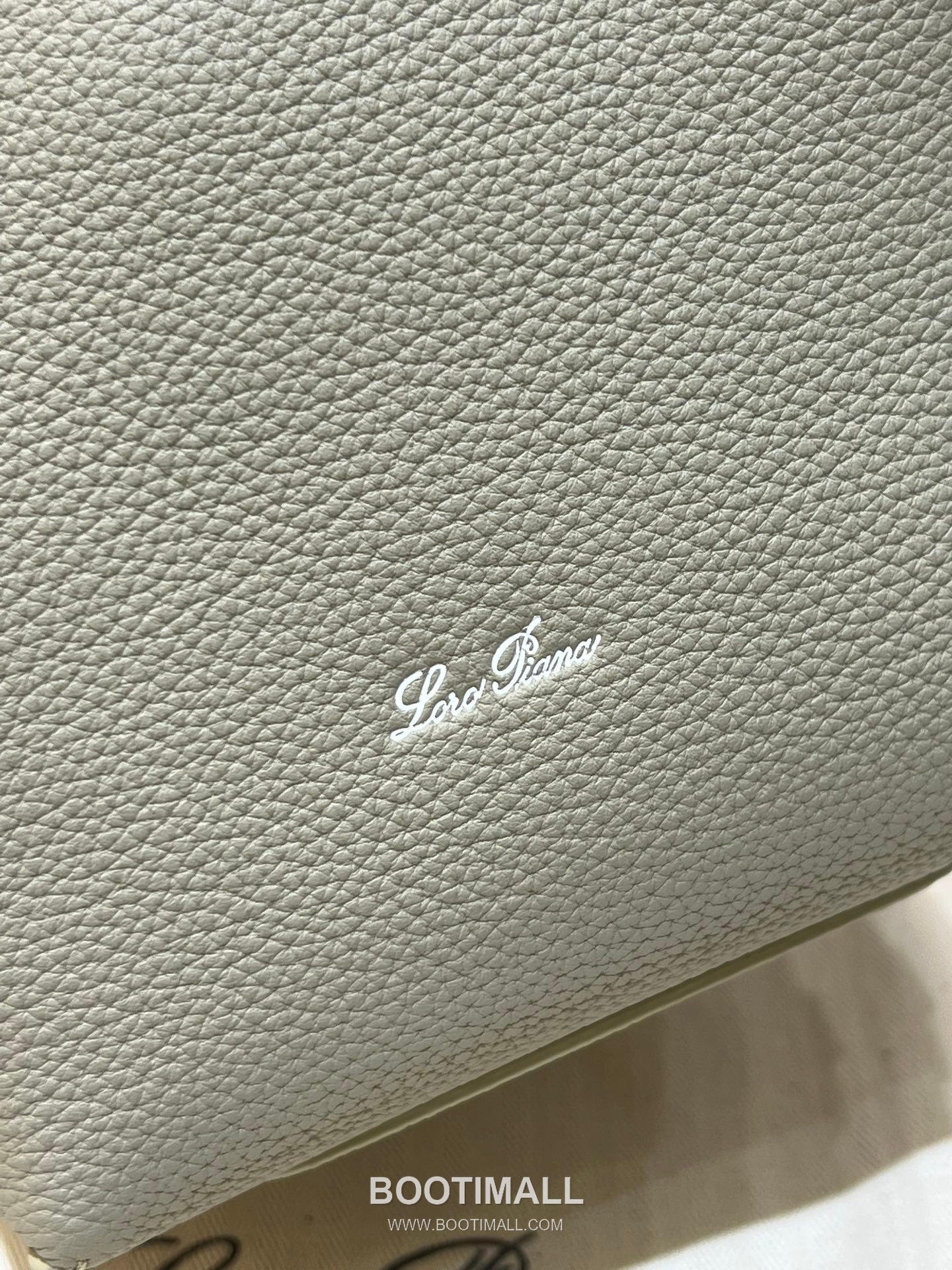 Loro Piana Pian Calfskin Green Bucket Bag 로로피아나 Pian 카프스킨 그린 버킷백 13