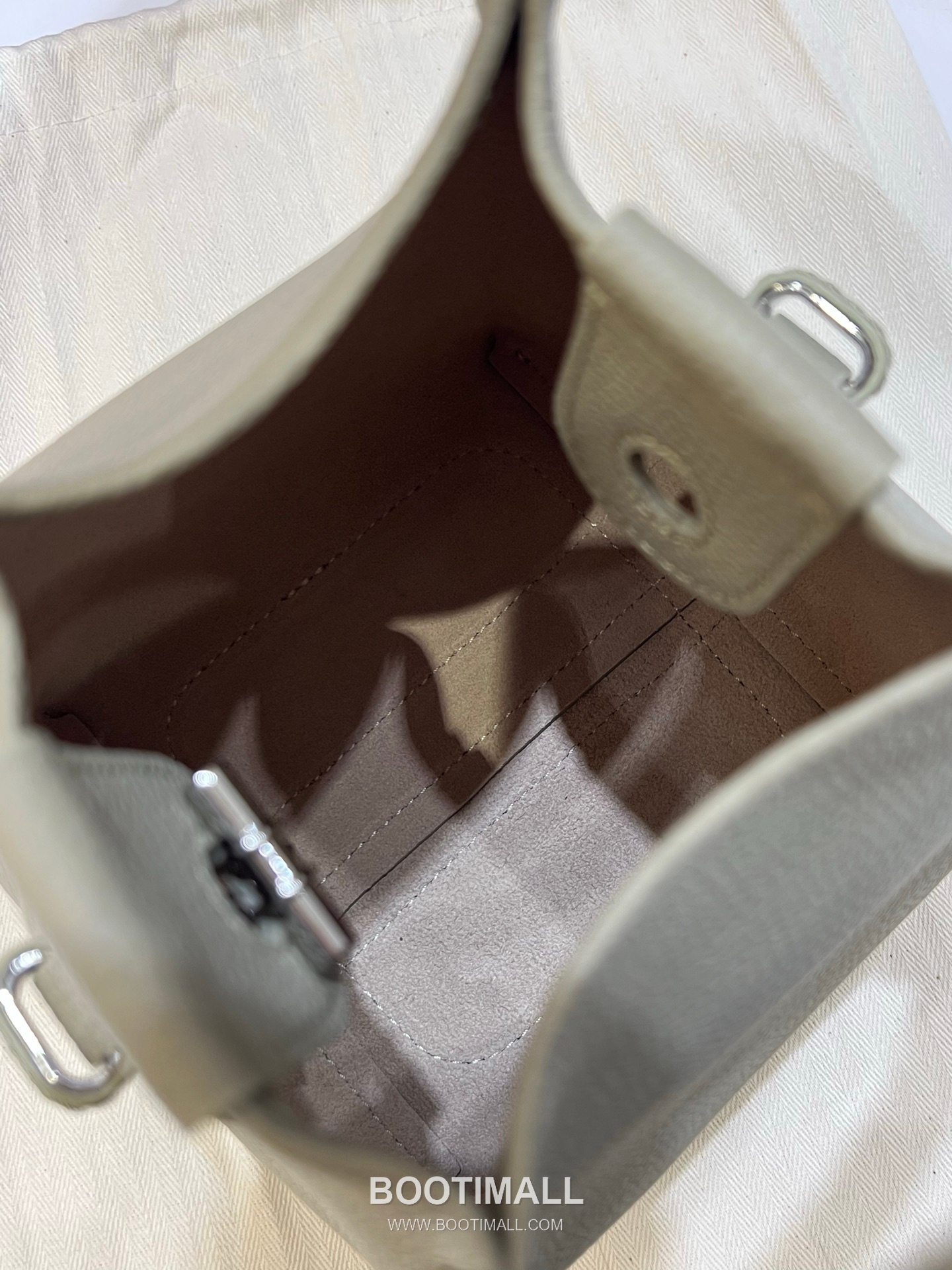 Loro Piana Pian Calfskin Green Bucket Bag 로로피아나 Pian 카프스킨 그린 버킷백 15