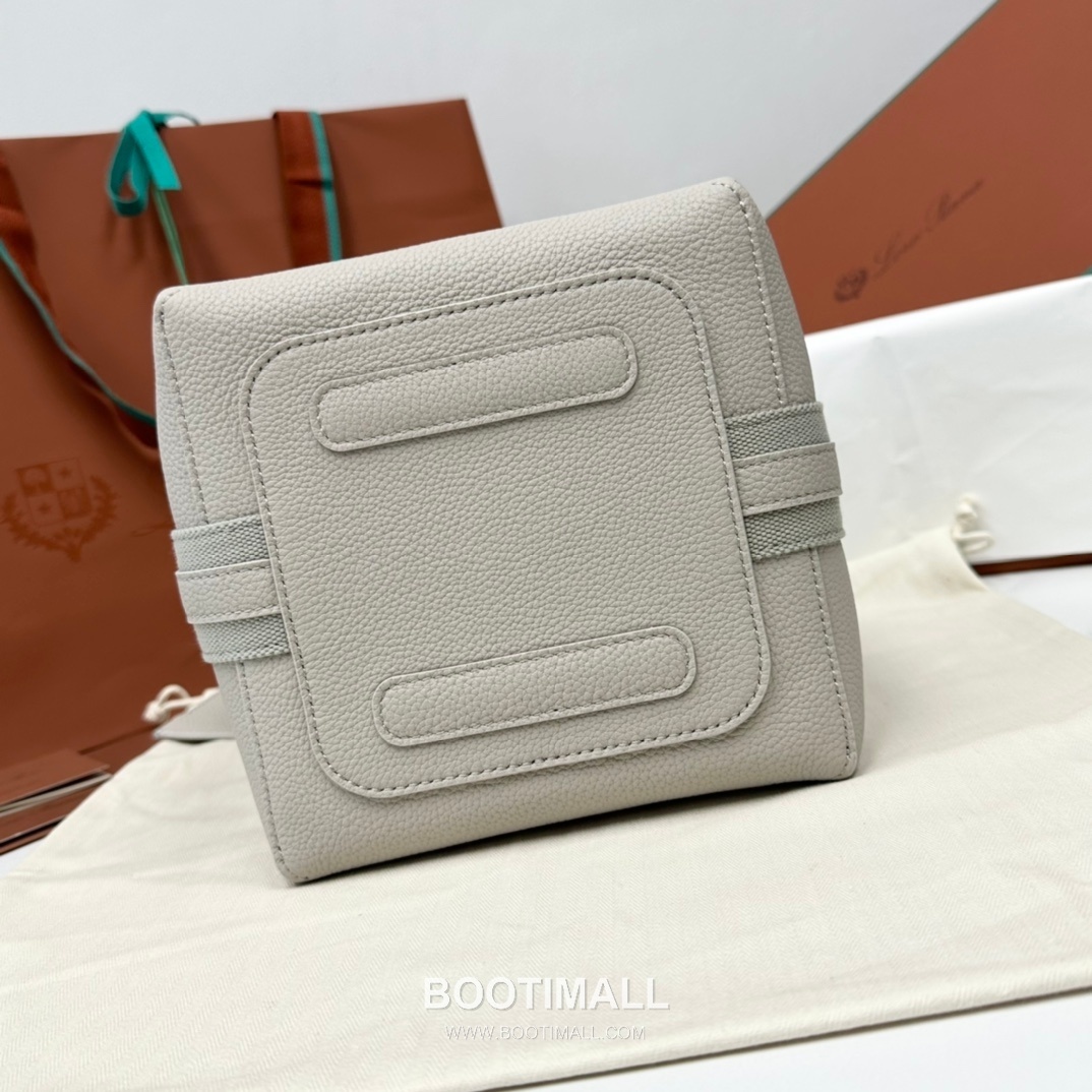 Loro Piana Bale Bag Medium Calfskin 로로피아나 베일 카프스킨 버킷백 21cm 6