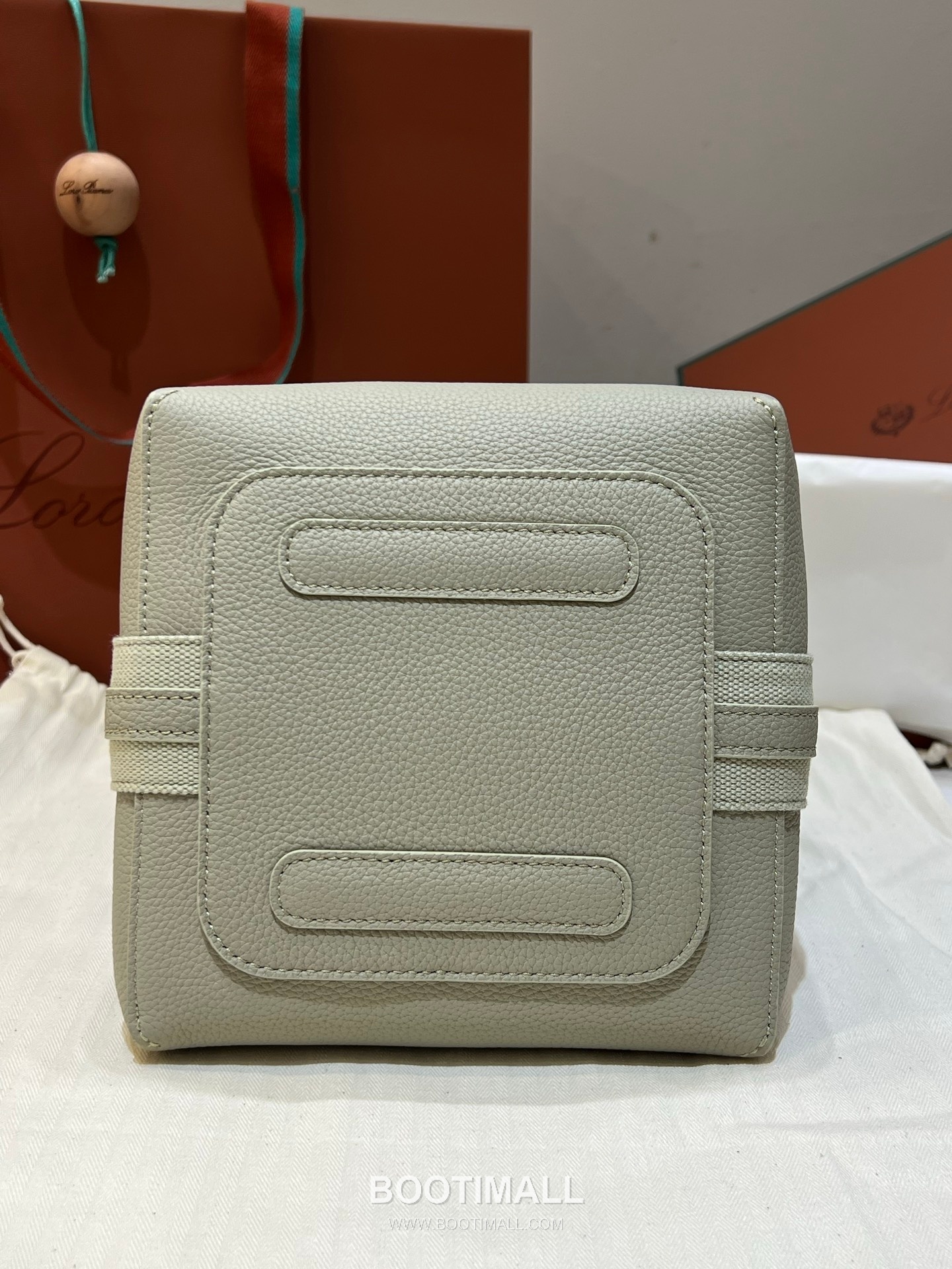 Loro Piana Bale Bag Medium Calfskin 로로피아나 베일 카프스킨 버킷백 21cm 7