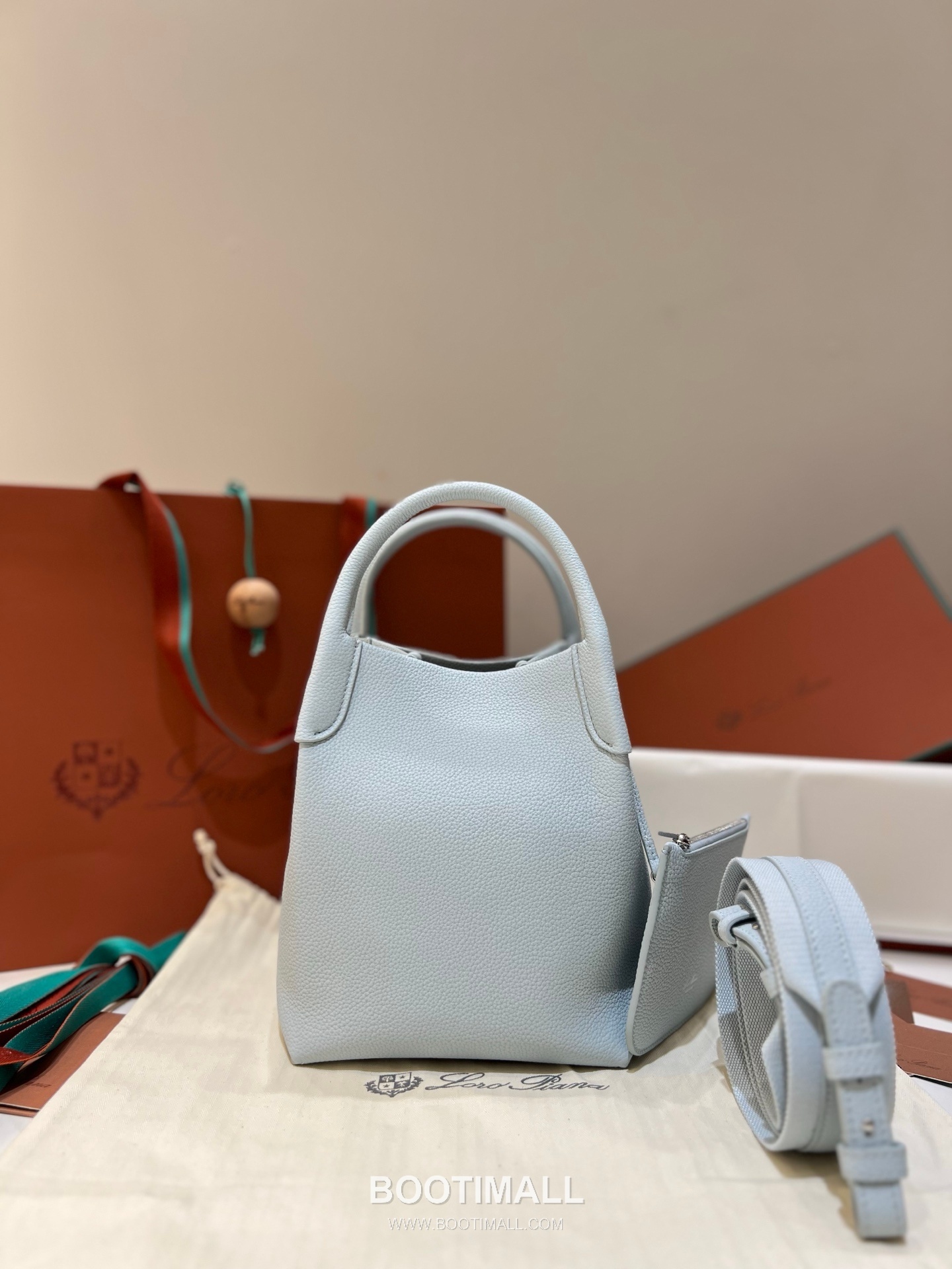 Loro Piana Bale Bag Medium Calfskin 로로피아나 베일 카프스킨 버킷백 21cm 6