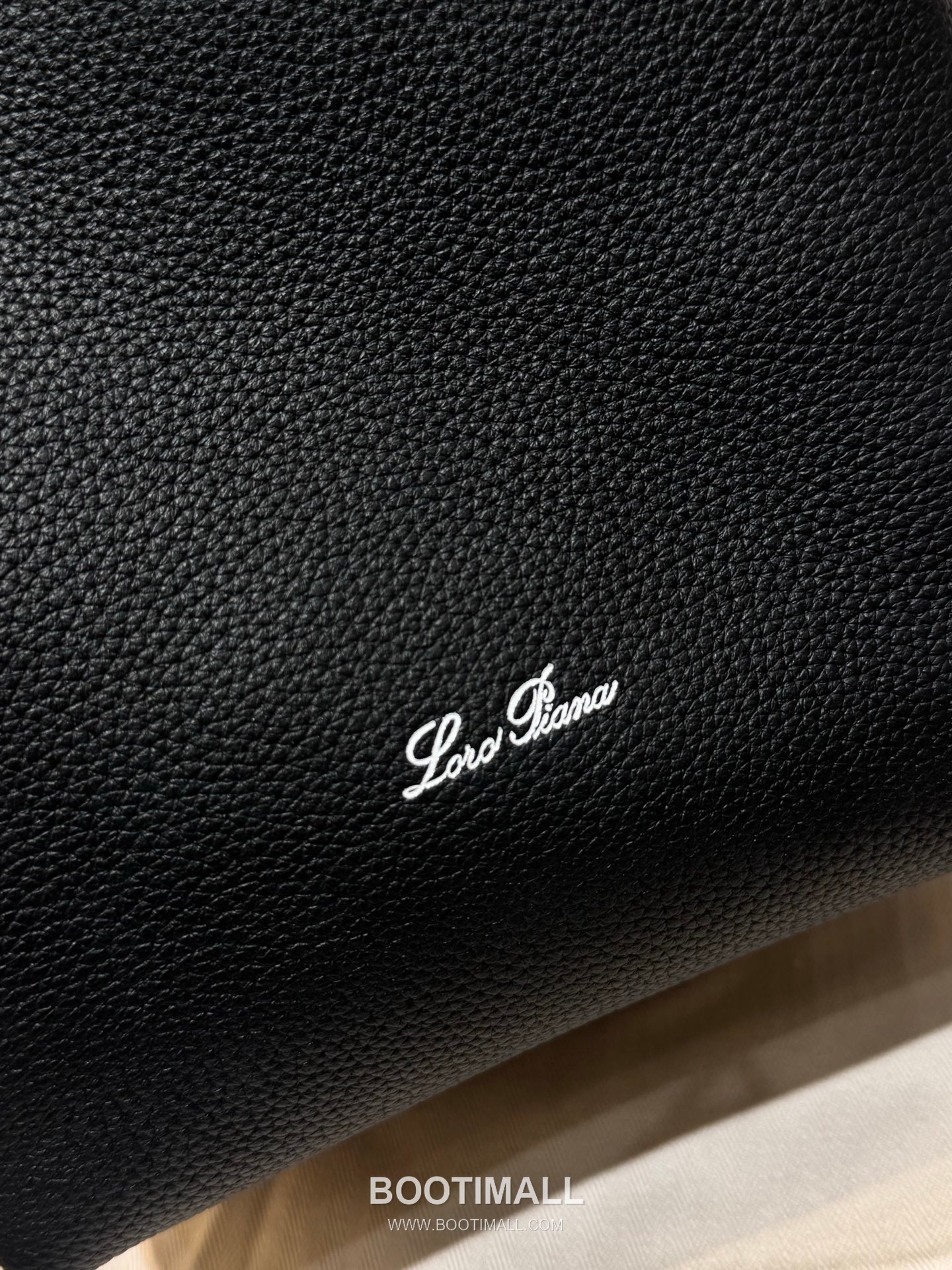 Loro Piana Bale Bag Medium Calfskin 로로피아나 베일 카프스킨 버킷백 21cm 4