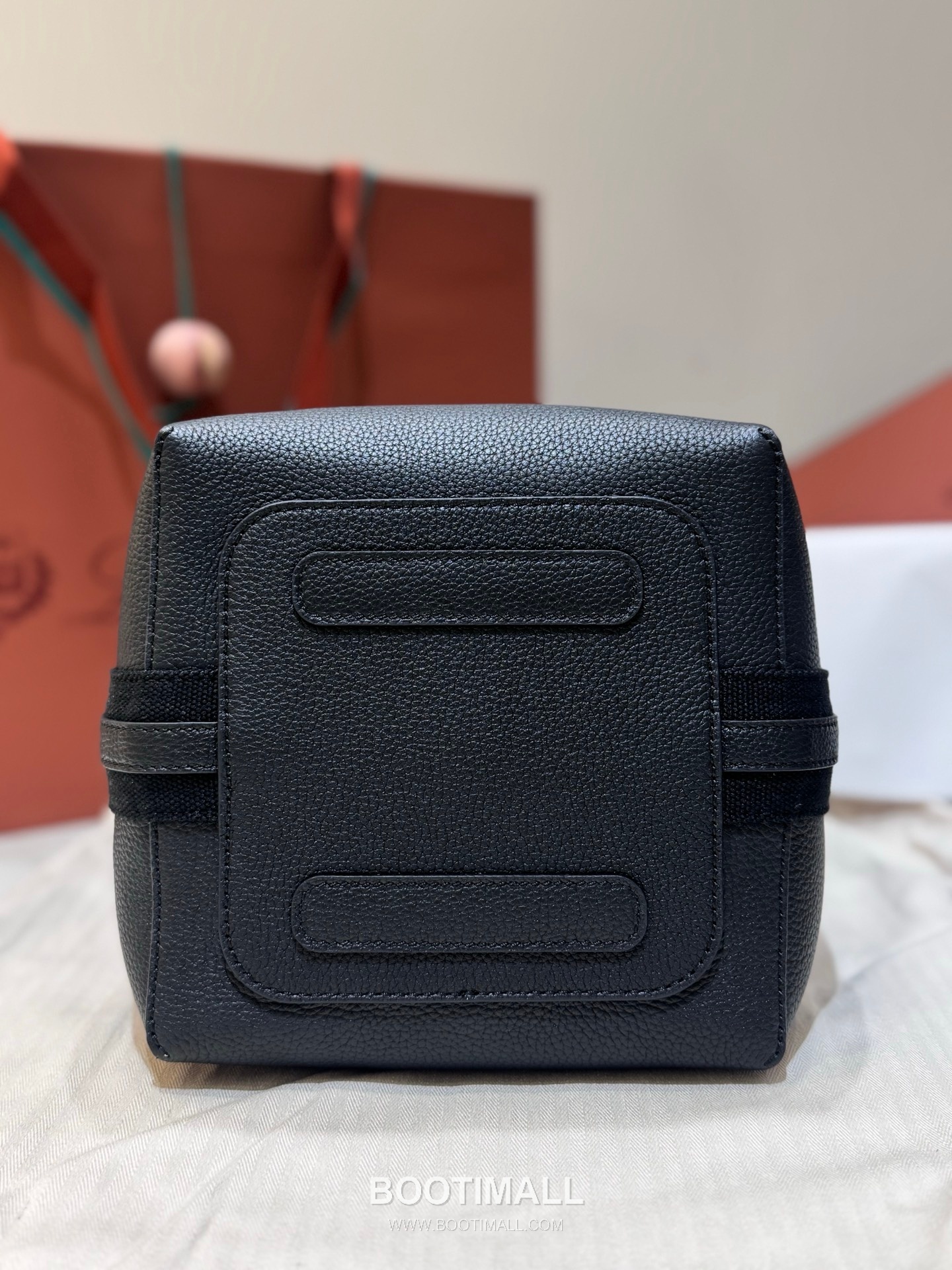Loro Piana Bale Bag Medium Calfskin 로로피아나 베일 카프스킨 버킷백 21cm 7