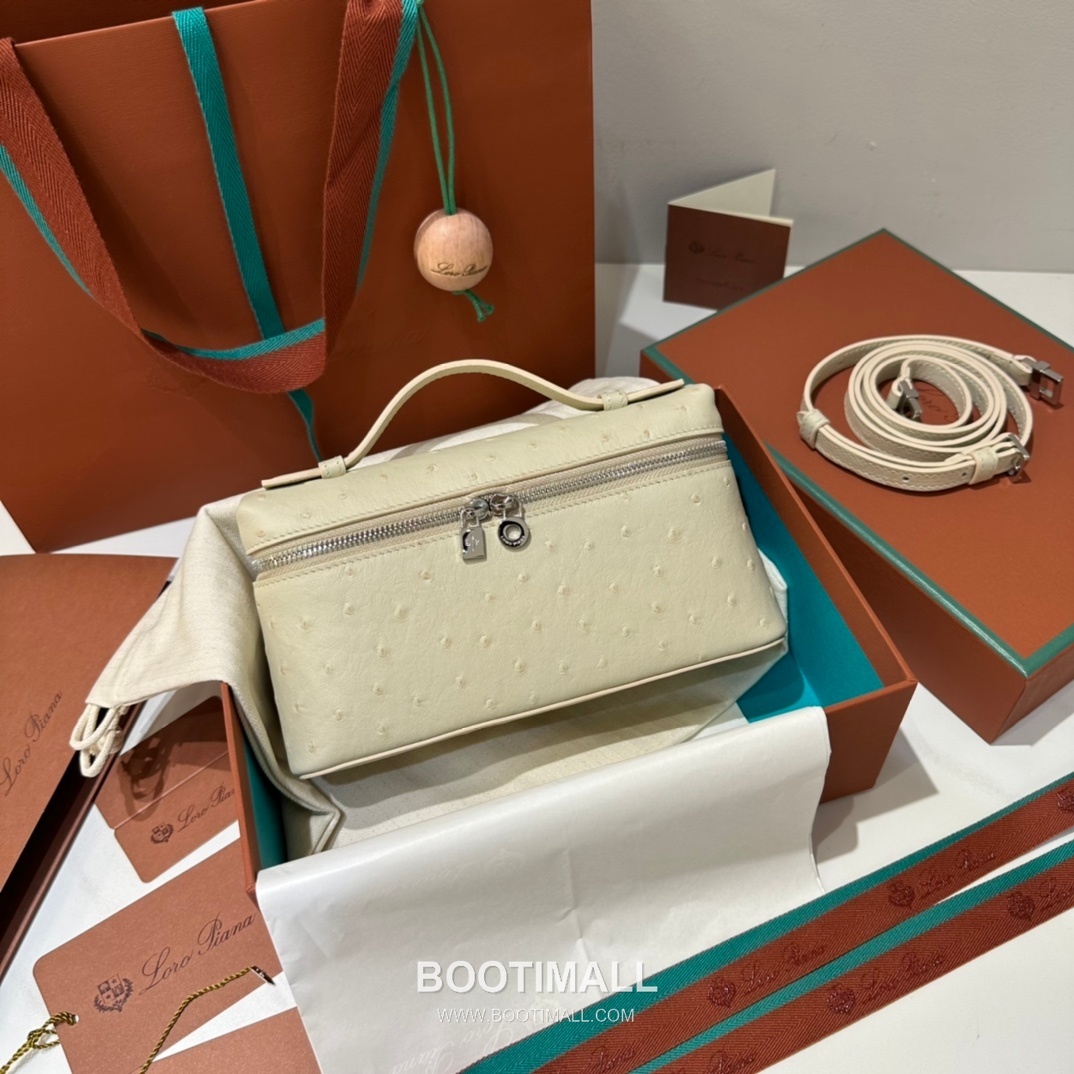 Loro Piana Extra Pocket L19 Ostrich Embossed Calfskin Bag 로로피아나 엑스트라 포켓 L19 오스트리치 엠보스 카프스킨 탑핸들 크로스백 19cm 1