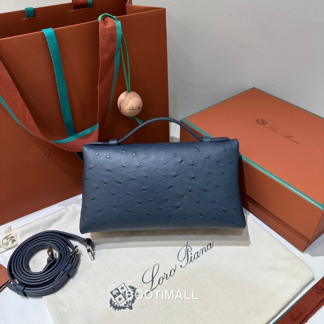 Loro Piana Extra Pocket L19 Ostrich Embossed Calfskin Bag 로로피아나 엑스트라 포켓 L19 오스트리치 엠보스 카프스킨 탑핸들 크로스백 19cm 3