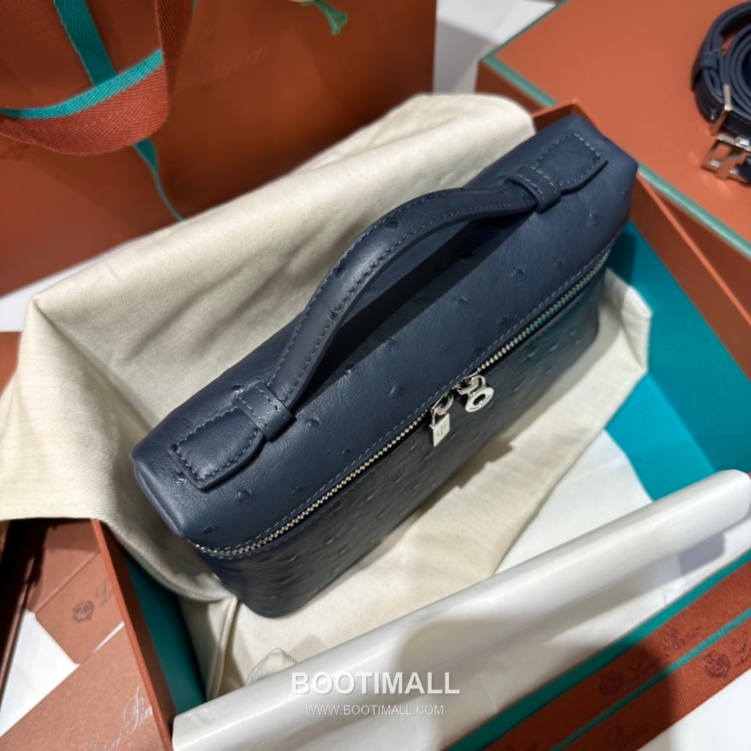 Loro Piana Extra Pocket L19 Ostrich Embossed Calfskin Bag 로로피아나 엑스트라 포켓 L19 오스트리치 엠보스 카프스킨 탑핸들 크로스백 19cm 4