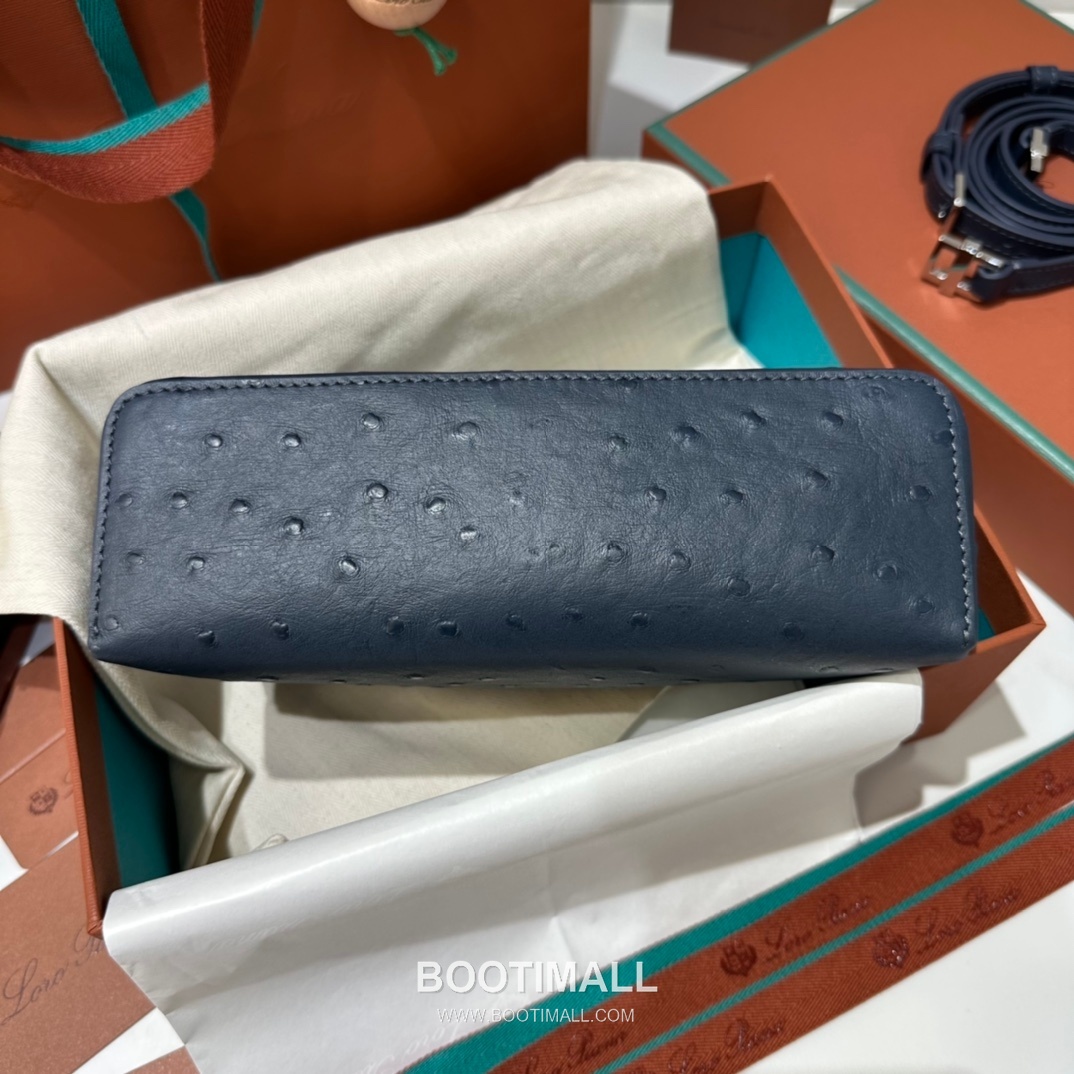 Loro Piana Extra Pocket L19 Ostrich Embossed Calfskin Bag 로로피아나 엑스트라 포켓 L19 오스트리치 엠보스 카프스킨 탑핸들 크로스백 19cm 9