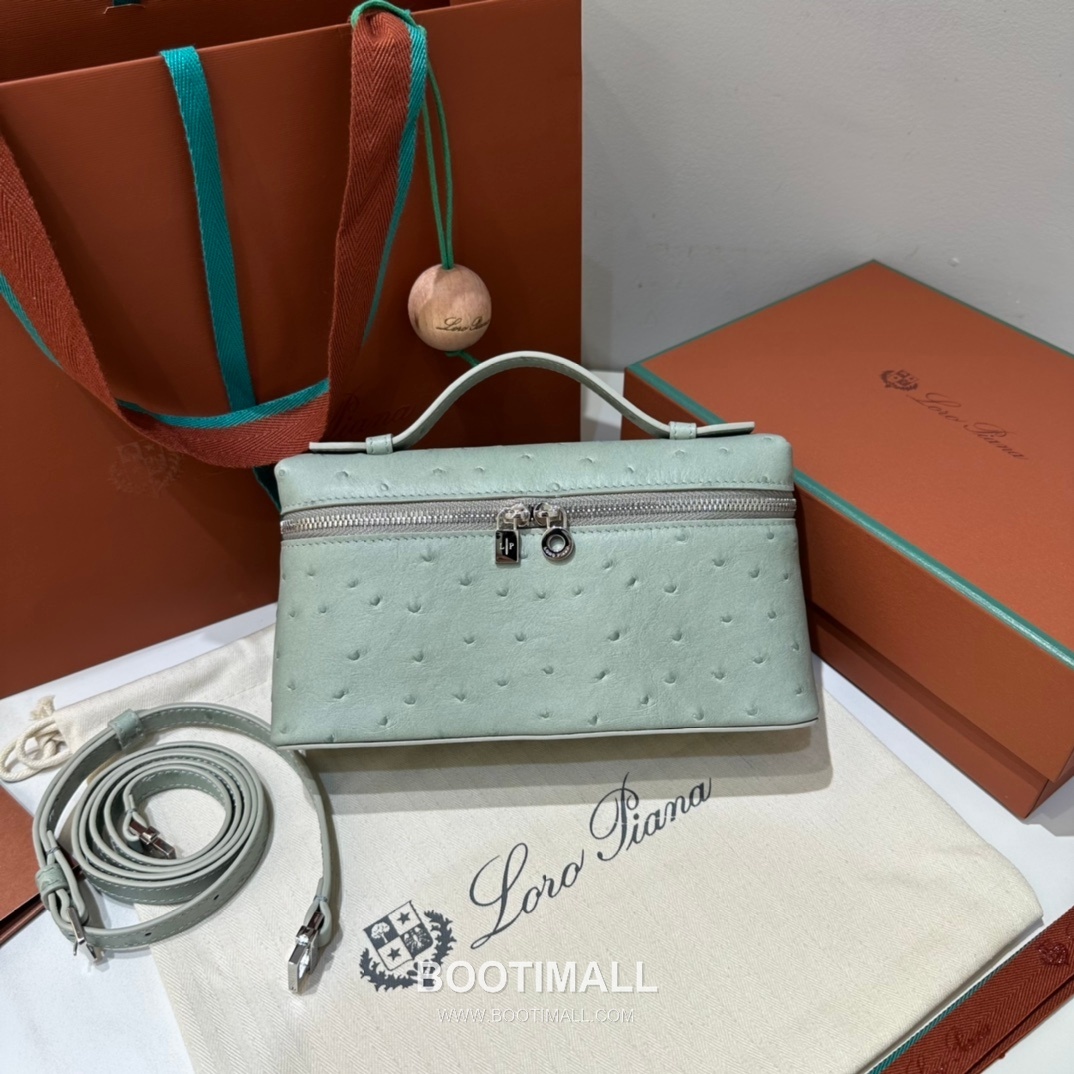 Loro Piana Extra Pocket L19 Ostrich Embossed Calfskin Bag 로로피아나 엑스트라 포켓 L19 오스트리치 엠보스 카프스킨 탑핸들 크로스백 19cm 2