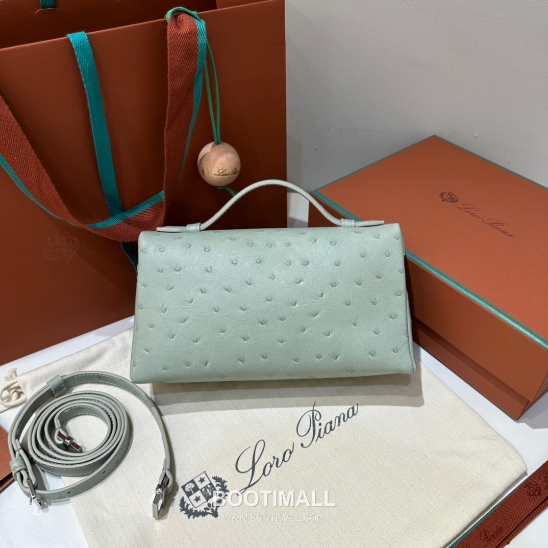 Loro Piana Extra Pocket L19 Ostrich Embossed Calfskin Bag 로로피아나 엑스트라 포켓 L19 오스트리치 엠보스 카프스킨 탑핸들 크로스백 19cm 3