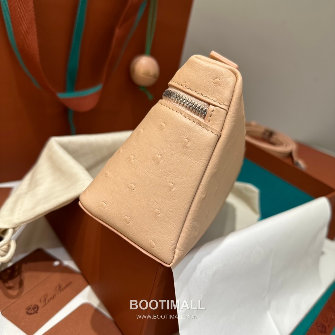 Loro Piana Extra Pocket L19 Ostrich Embossed Calfskin Bag 로로피아나 엑스트라 포켓 L19 오스트리치 엠보스 카프스킨 탑핸들 크로스백 19cm 5