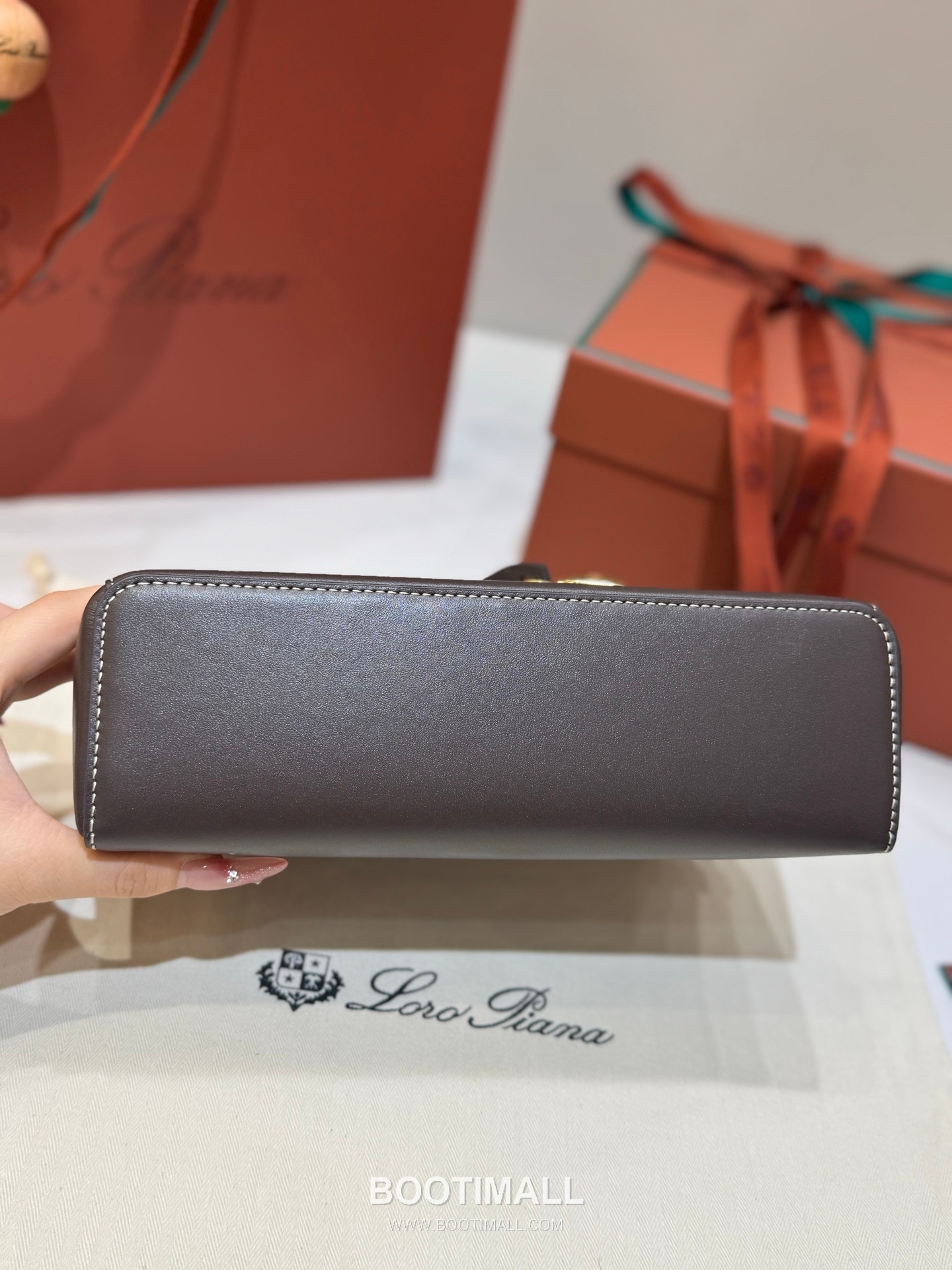 Loro Piana Extra Bag 23 Saddle Leather Bag 로로피아나 엑스트라 백 23 새들 레더 더블지퍼 숄더 크로스백 23cm 6